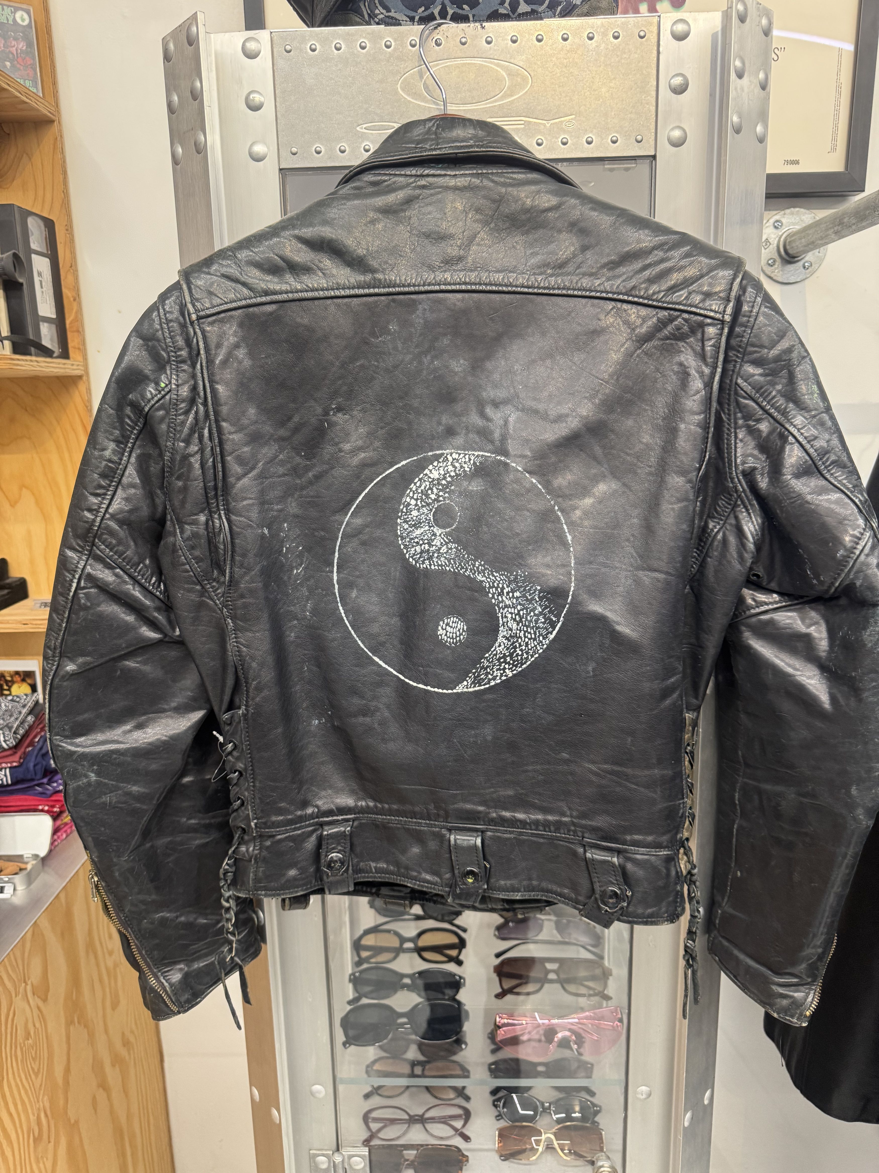 Golden Bear Vintage Leather Moto Jacket Size US M / EU 48-50 / 2 - 7 Thumbnail