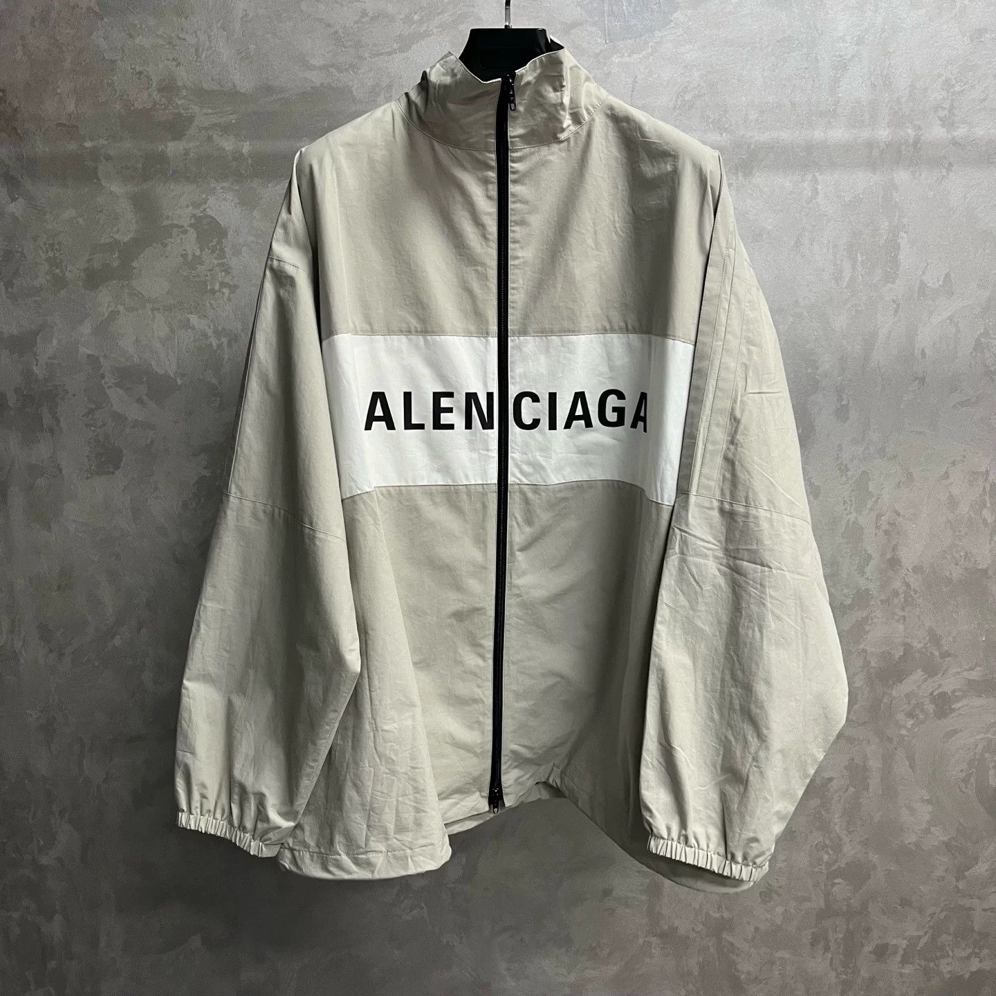 Balenciaga Balenciaga Khaki Letter Print Zip Jacket Size US S / EU 44-46 / 1 - 1 Thumbnail