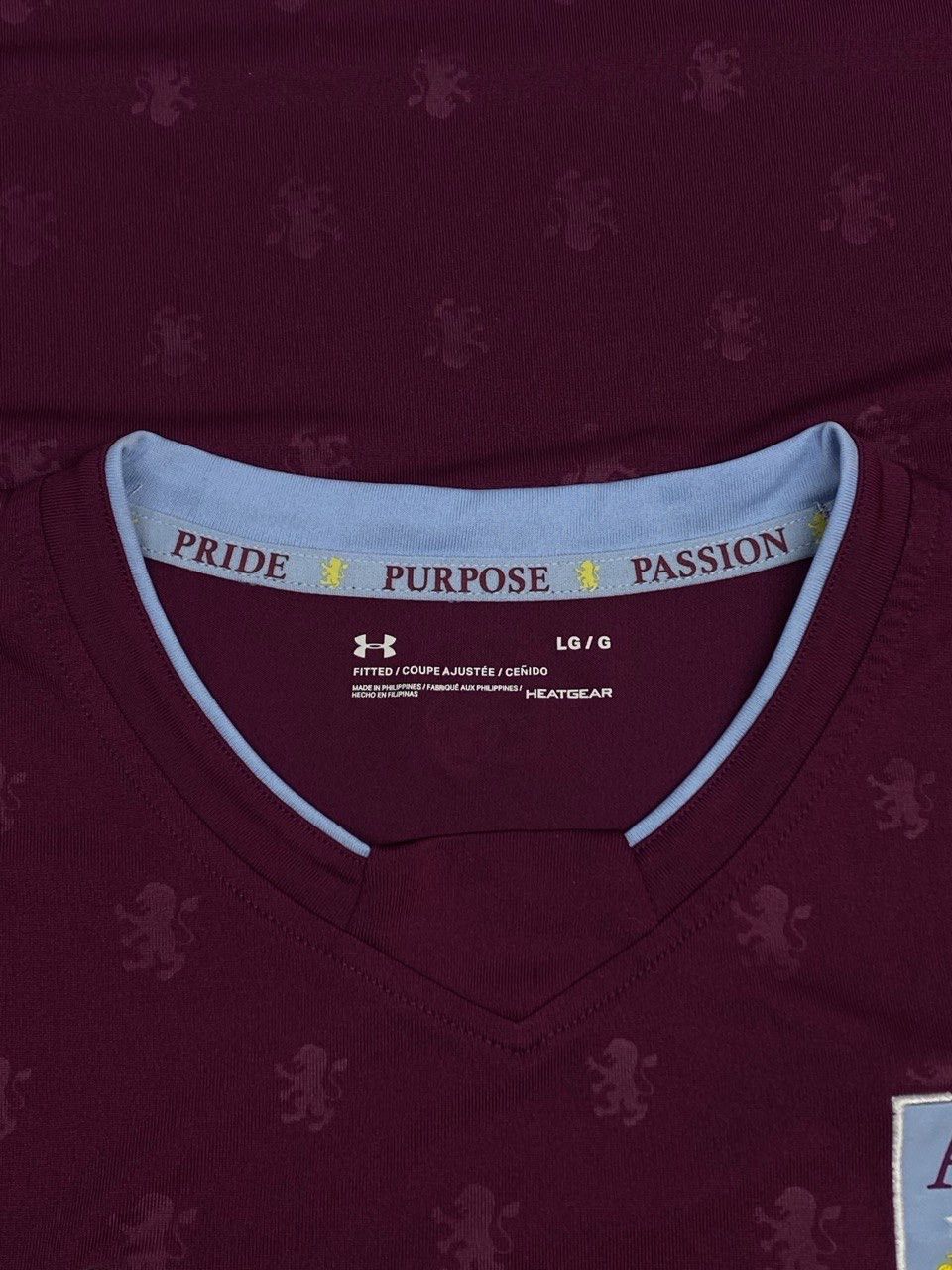 Under Armour Under Armour Aston Villa 2017/18 Home Football Shirt Jersey Size US L / EU 52-54 / 3 - 13 Thumbnail