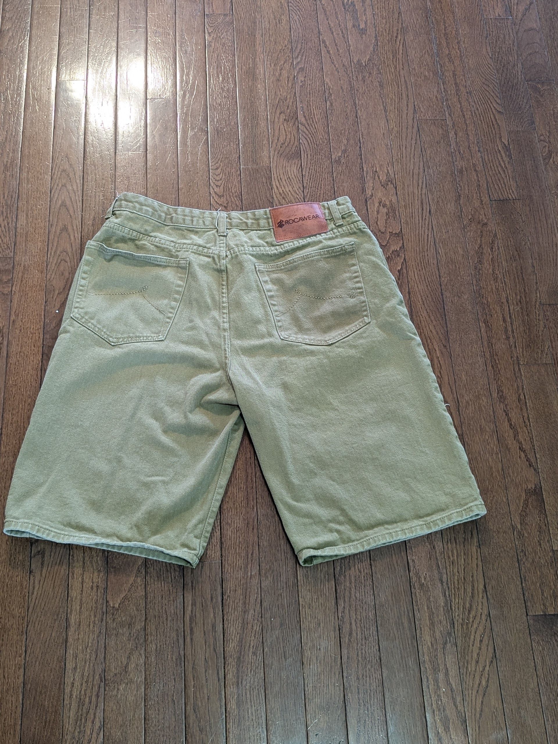 Rocawear Y2K Baggy Faded Rocawear Brown Denim Jorts Size - 36 Size US 36 / EU 52 - 1 Thumbnail