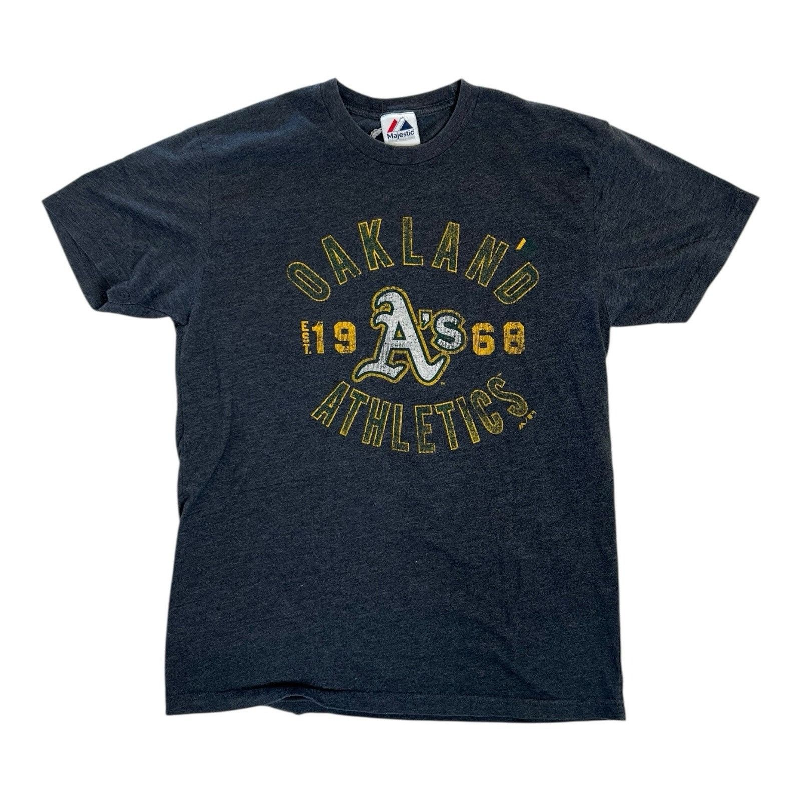 Majestic Vintage Oakland Athletics T-Shirt Size Medium Spell Out Gray Size US M / EU 48-50 / 2 - 1 Thumbnail