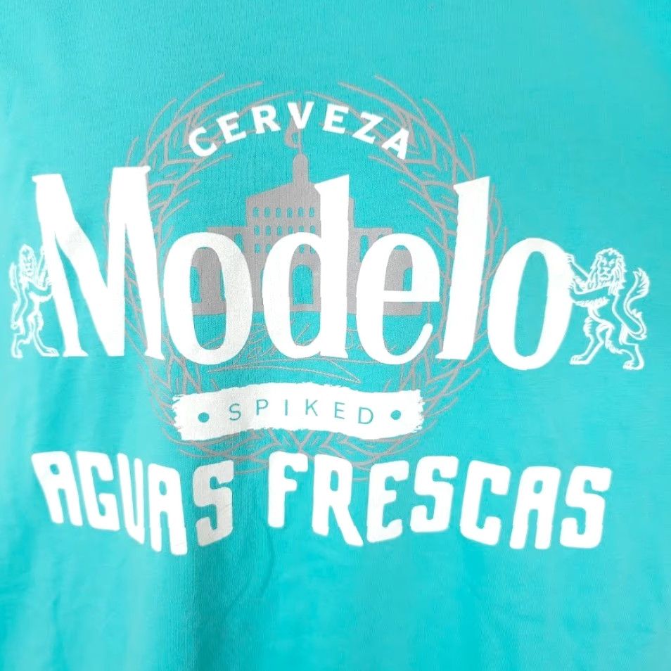Vintage VINTAGE Modelo Spiked Aguas Frescas T Shirt Mens Size Large Blue Breweriana Size US L / EU 52-54 / 3 - 3 Thumbnail