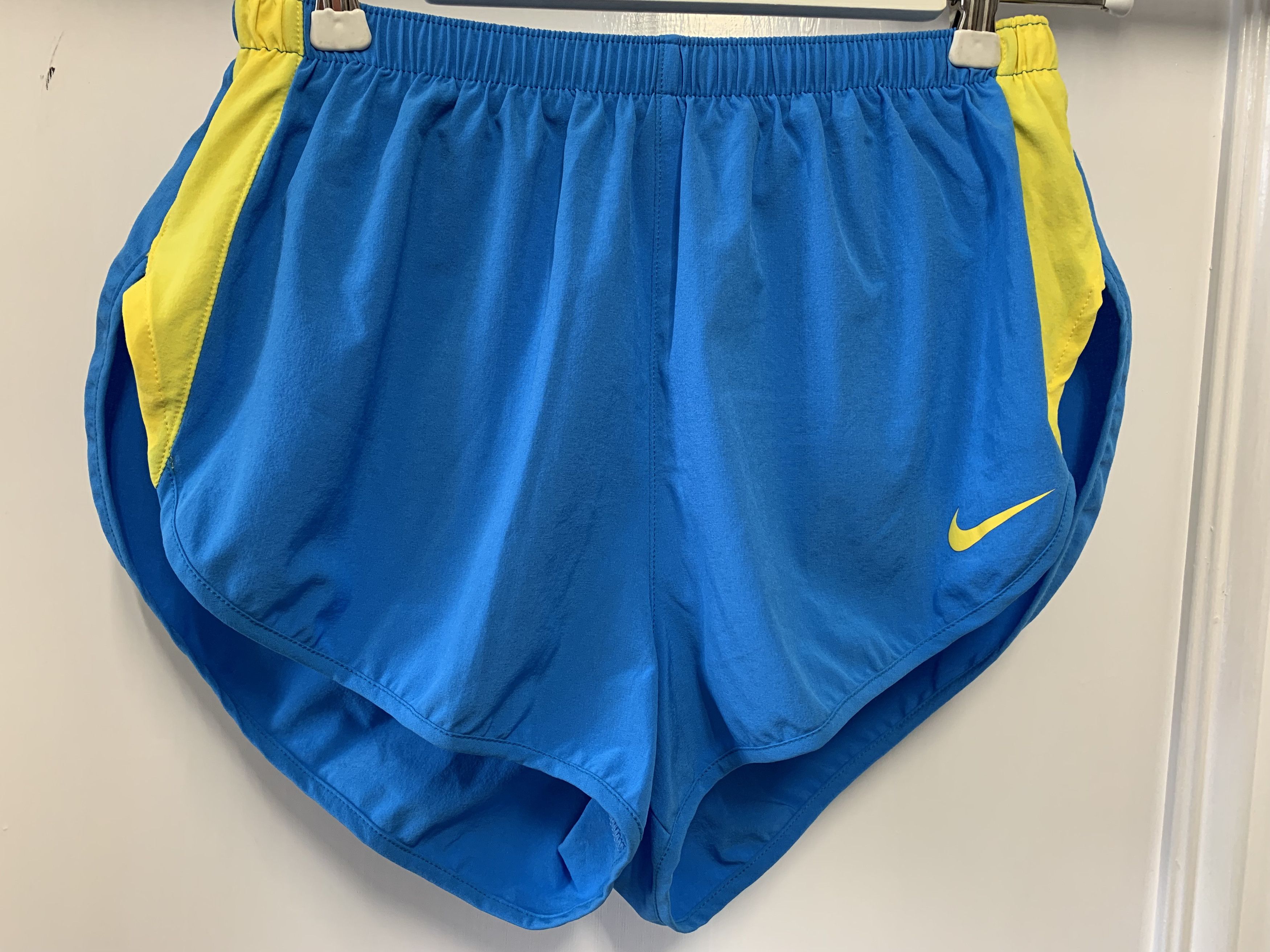 Nike NIKE NIKE SHORTS SIZE -S NEW! MADE IN USA!!! Size US 30 / EU 46 - 5 Thumbnail