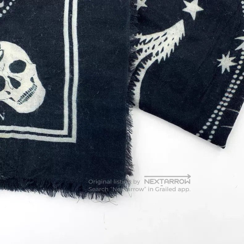 Alexander McQueen Alexander Mcqueen Black skull printed cashmere tassel scar Size ONE SIZE - 5 Thumbnail