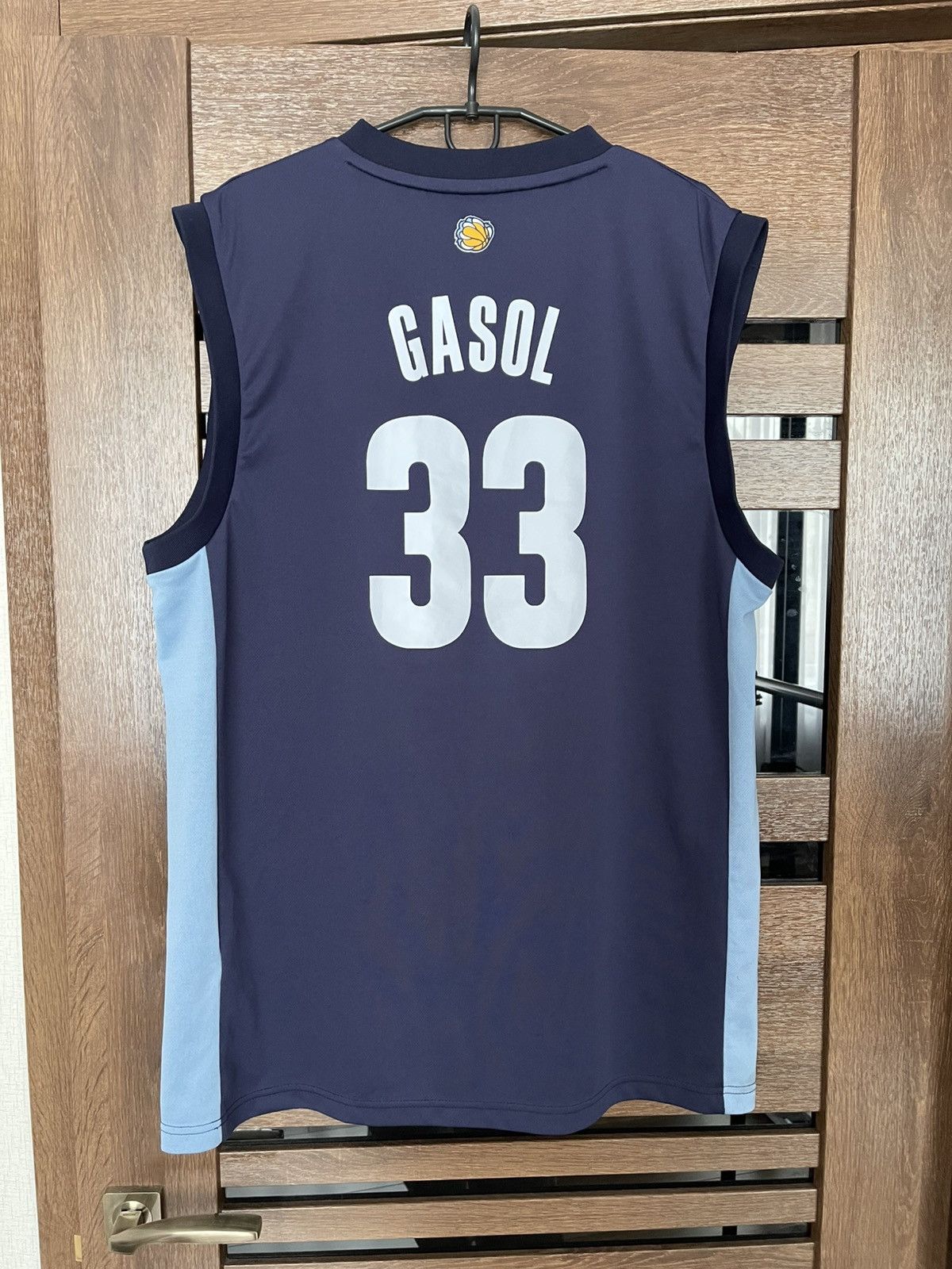 NBA Adidas Memphis Grizzlies Gasol Vintage NBA Jersey T-Shirt Size US L / EU 52-54 / 3 - 6 Thumbnail