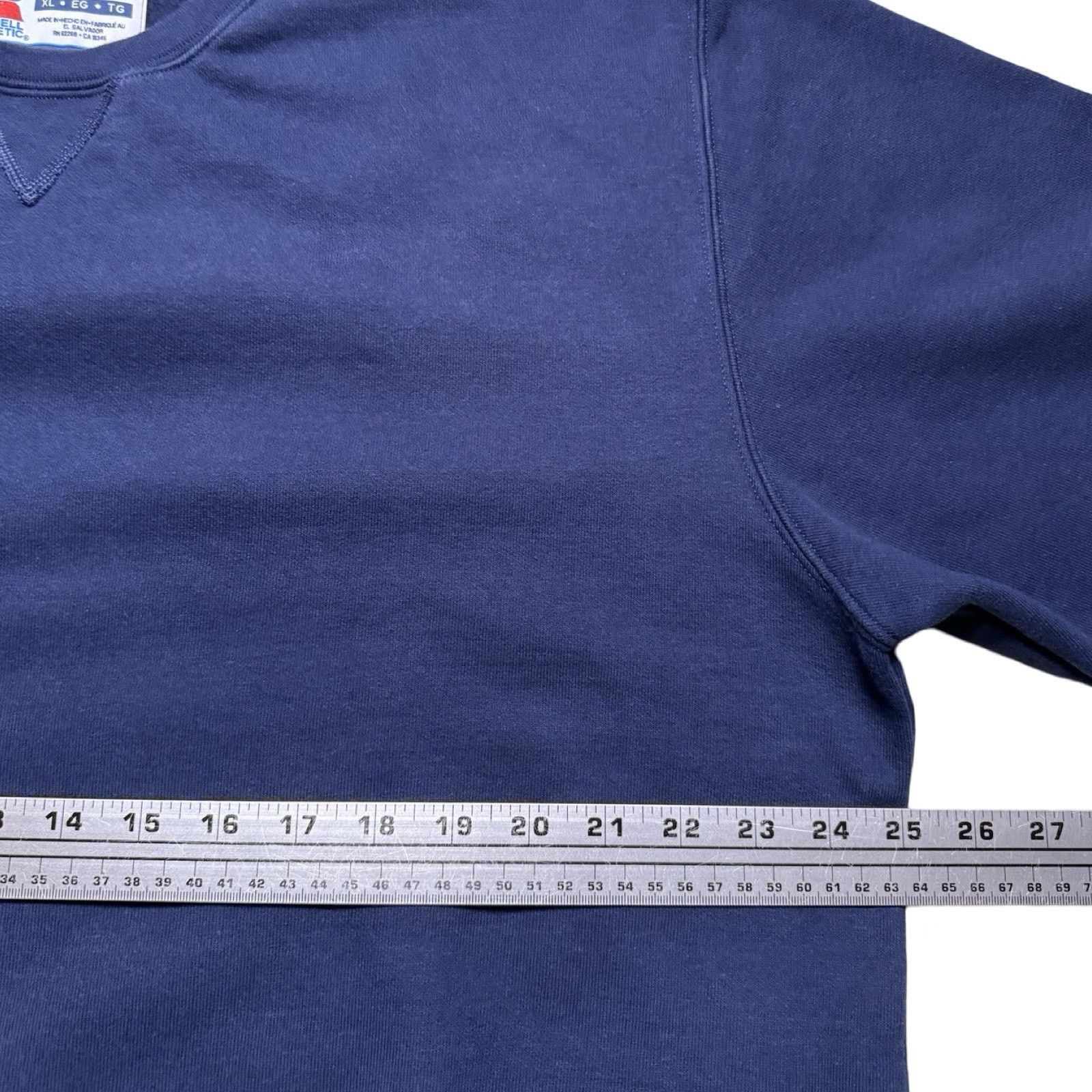 Vintage Vintage Y2K Russell Athletics Navy Pullover Sweatshirt XL Size US XL / EU 56 / 4 - 4 Thumbnail
