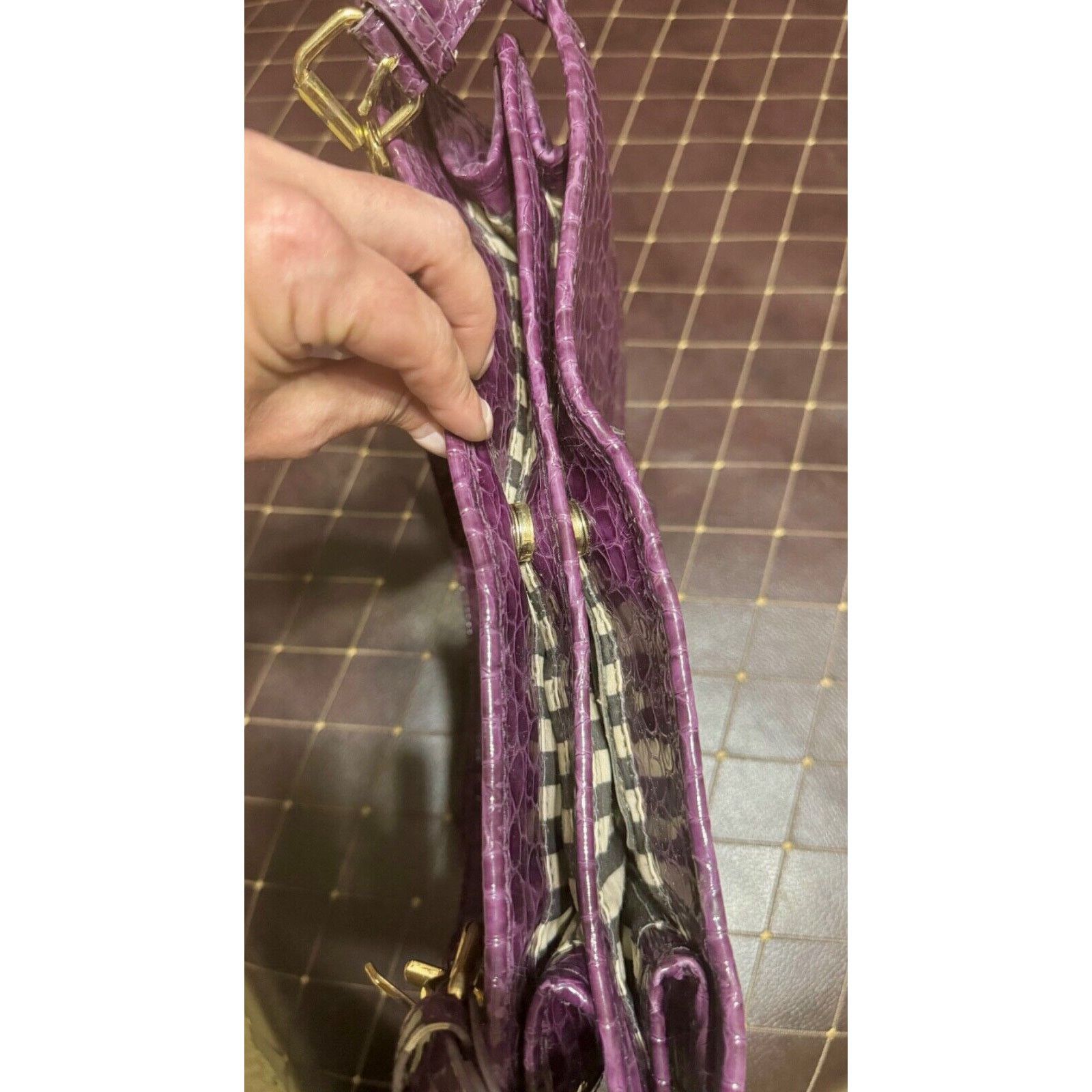 Other Gianni Bini Large Purple Leather Bag Size ONE SIZE - 16 Thumbnail