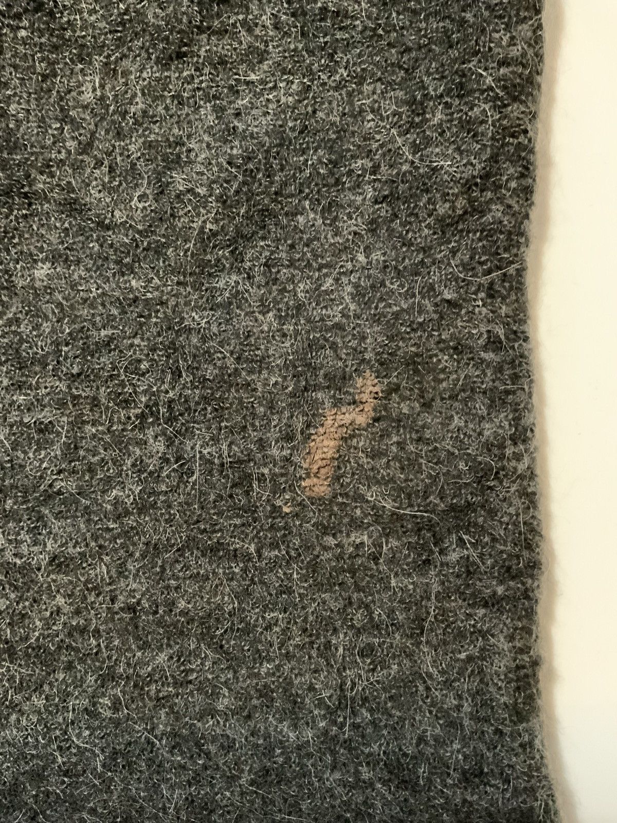 Gianfranco Ferre Vintage Ferre Italy Fuzzy Wool Henley Pullover Sweater Size US M / EU 48-50 / 2 - 9 Thumbnail
