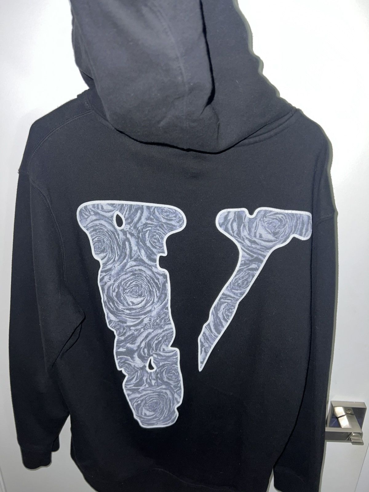 Vlone Pop smoke VLONE collab Size US L / EU 52-54 / 3 - 2 Thumbnail