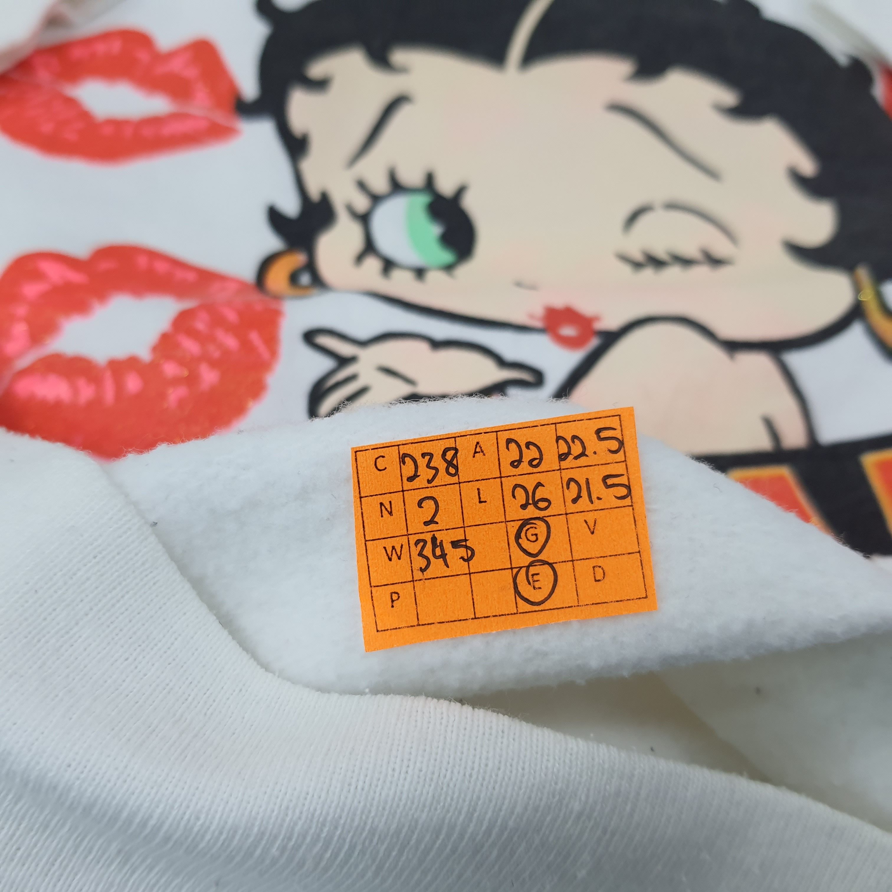 Other Vintage Betty Boop Kissable Sweatshirt C238N2 Size US M / EU 48-50 / 2 - 8 Thumbnail