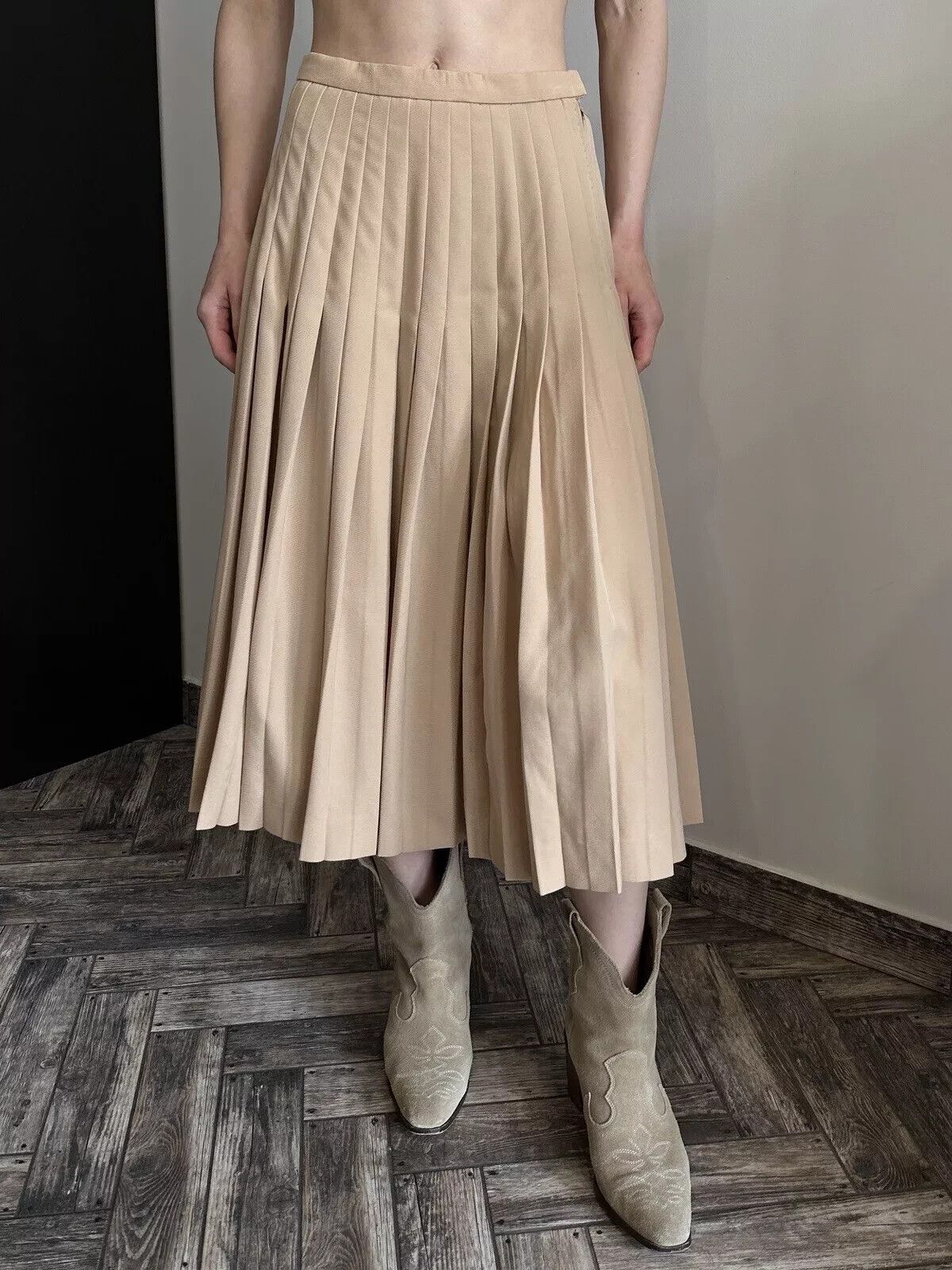 Givenchy Vintage Givenchy 5 Please Wool A-line Midi Skirt Beige Rare Size 30" / US 8 / IT 44 - 7 Thumbnail