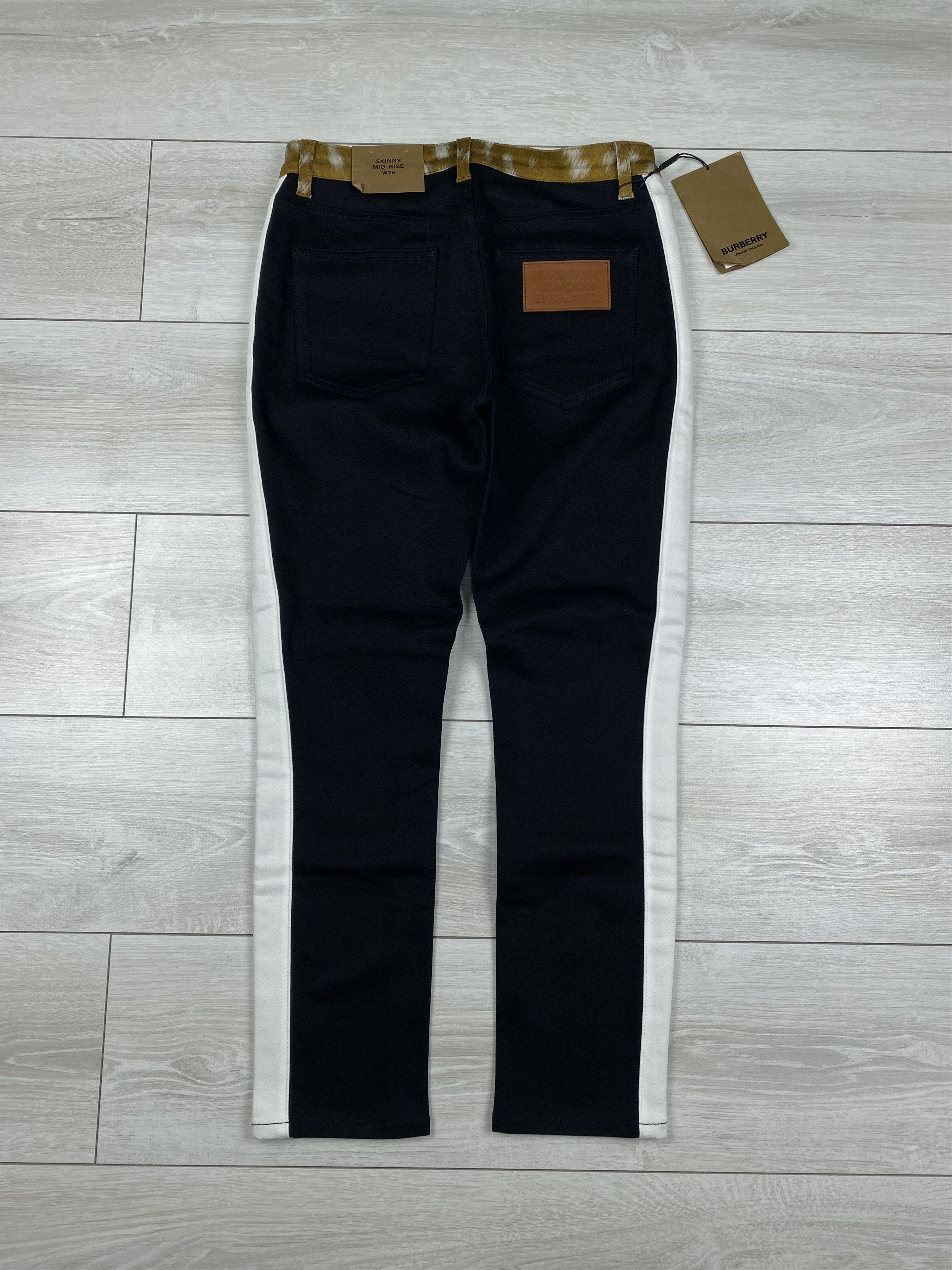 Burberry Burberry Black Denim Deer Bambi Print Trim Skinny Jeans Size 28" / US 6 / IT 42 - 1 Thumbnail