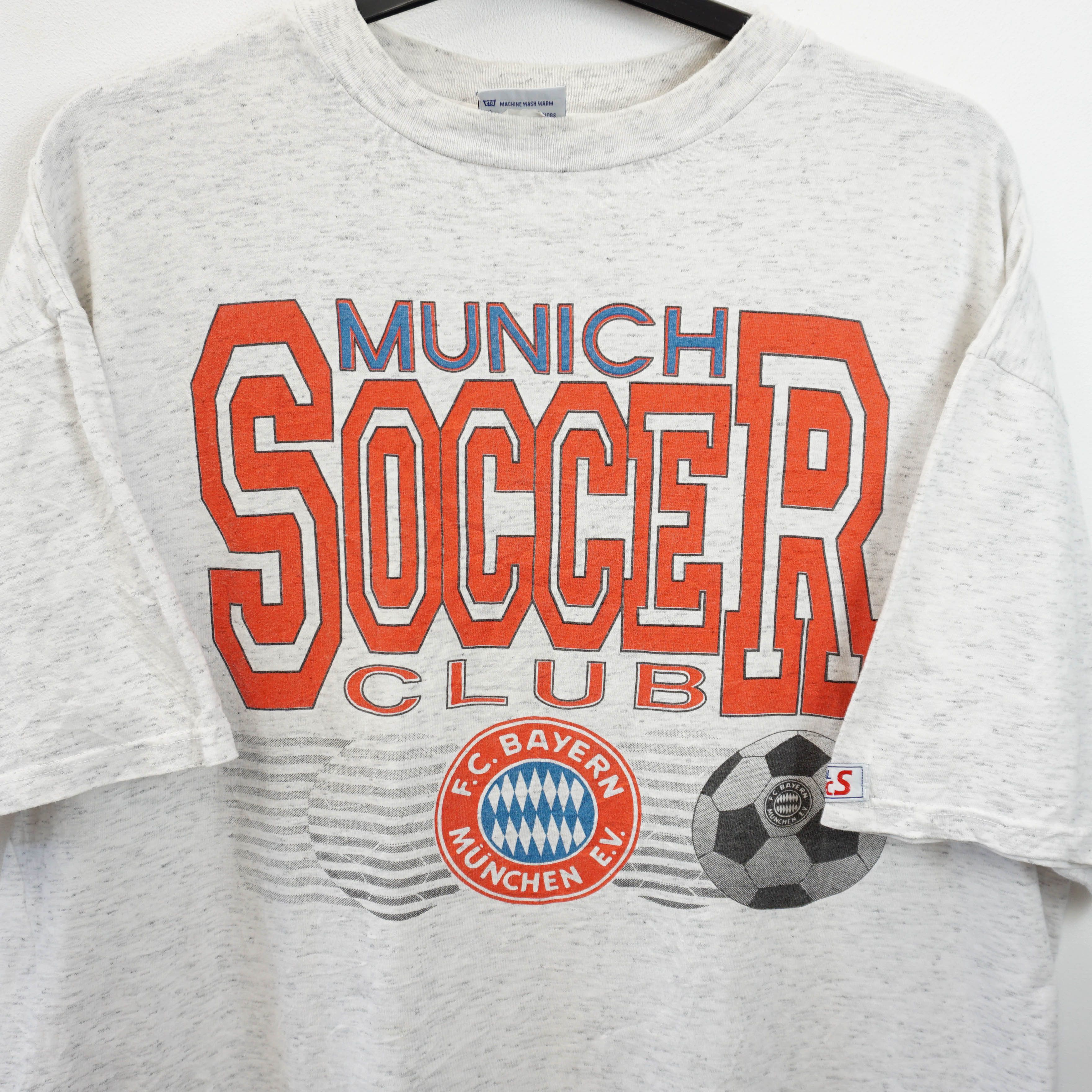 Vintage Archive 1990's FC Bayern Munchen Graphic Tee / Jersey Size US XL / EU 56 / 4 - 2 Thumbnail