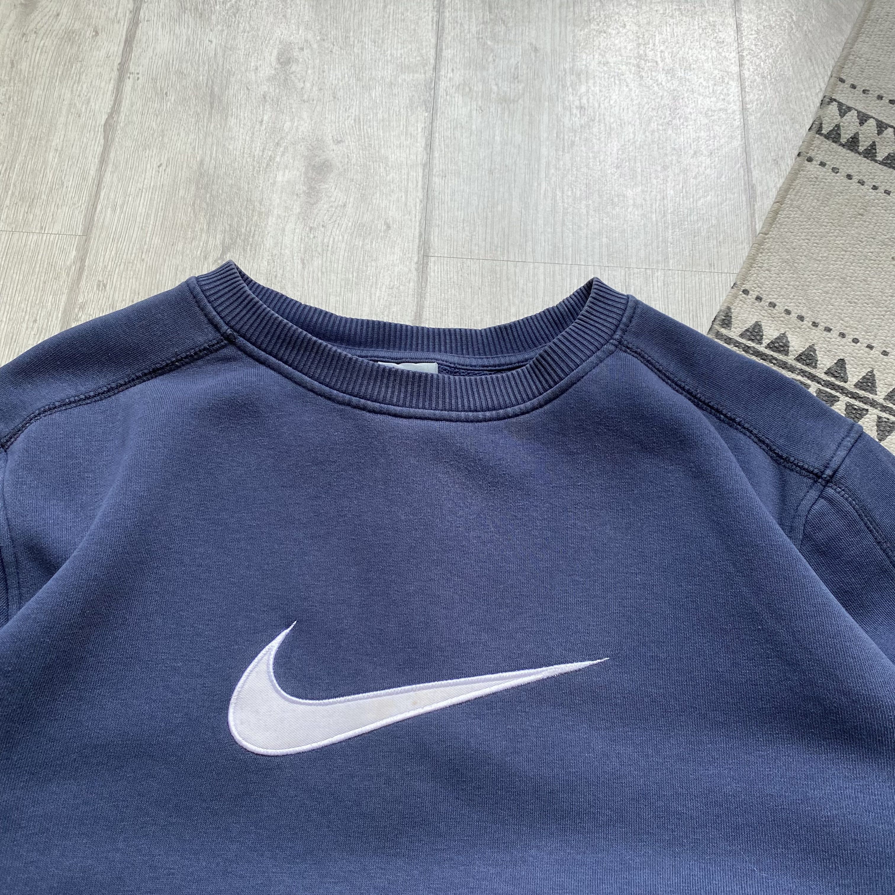 Nike Vintage 90s Faded Nike Sweatshirt center logo Swoosh Size US L / EU 52-54 / 3 - 5 Thumbnail