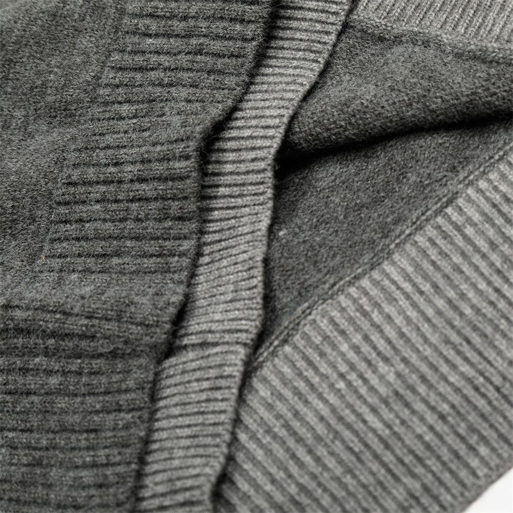 Vintage Men's knitted casual patchwork lapel sweater Size US M / EU 48-50 / 2 - 4 Thumbnail
