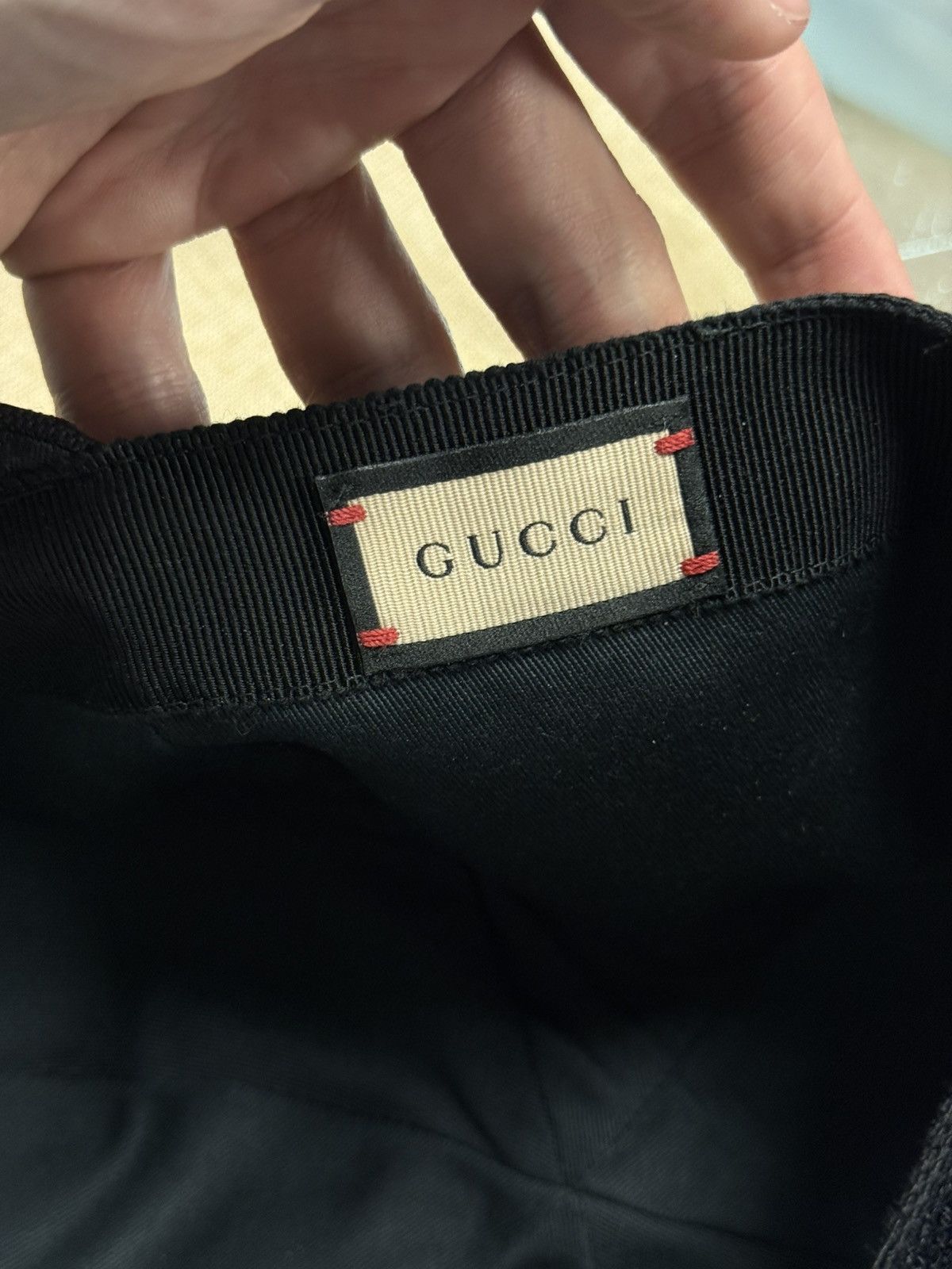 Gucci Gucci Black Logo Hat 100% Authentic Clean 🧼 Size ONE SIZE - 13 Thumbnail