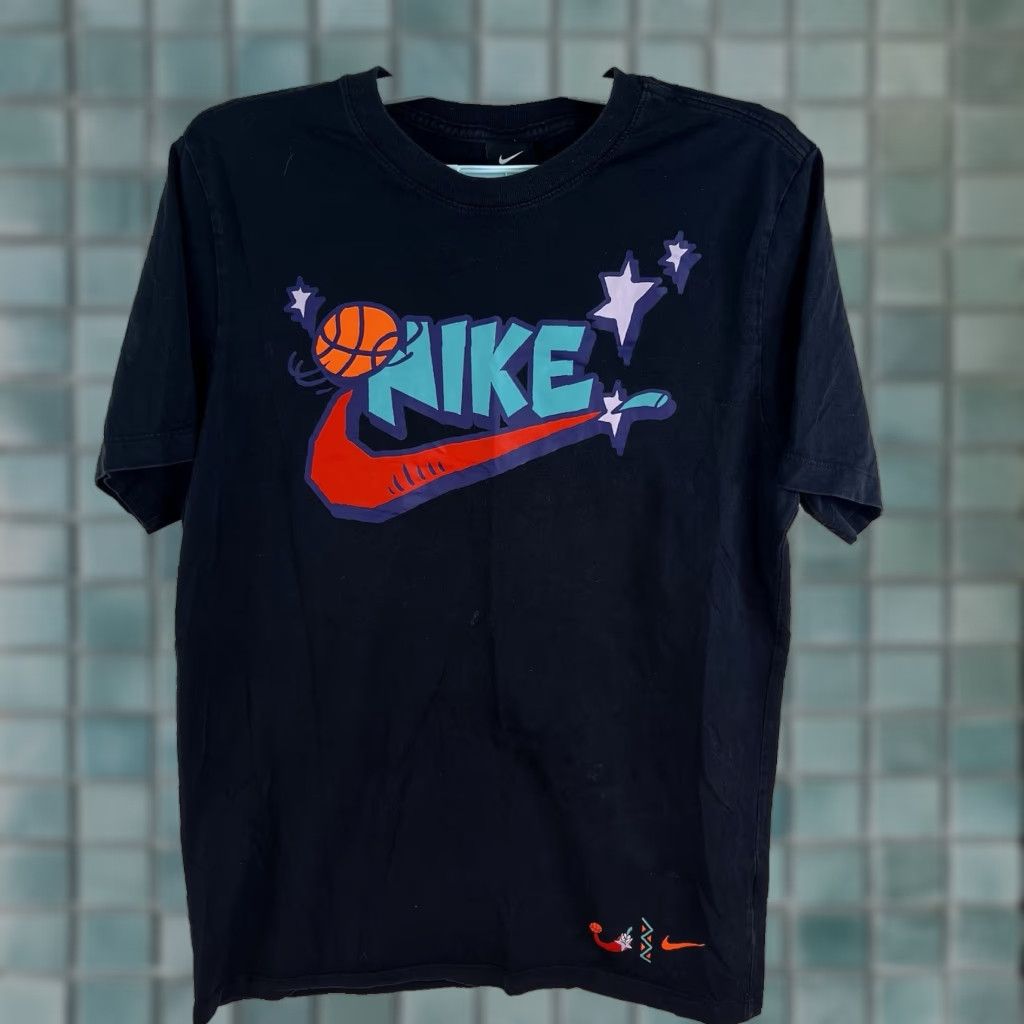 Nike Nike Exploration Basketball Graphic T-Shirt Mens Medium Black Sports Tee Size US M / EU 48-50 / 2 - 1 Thumbnail