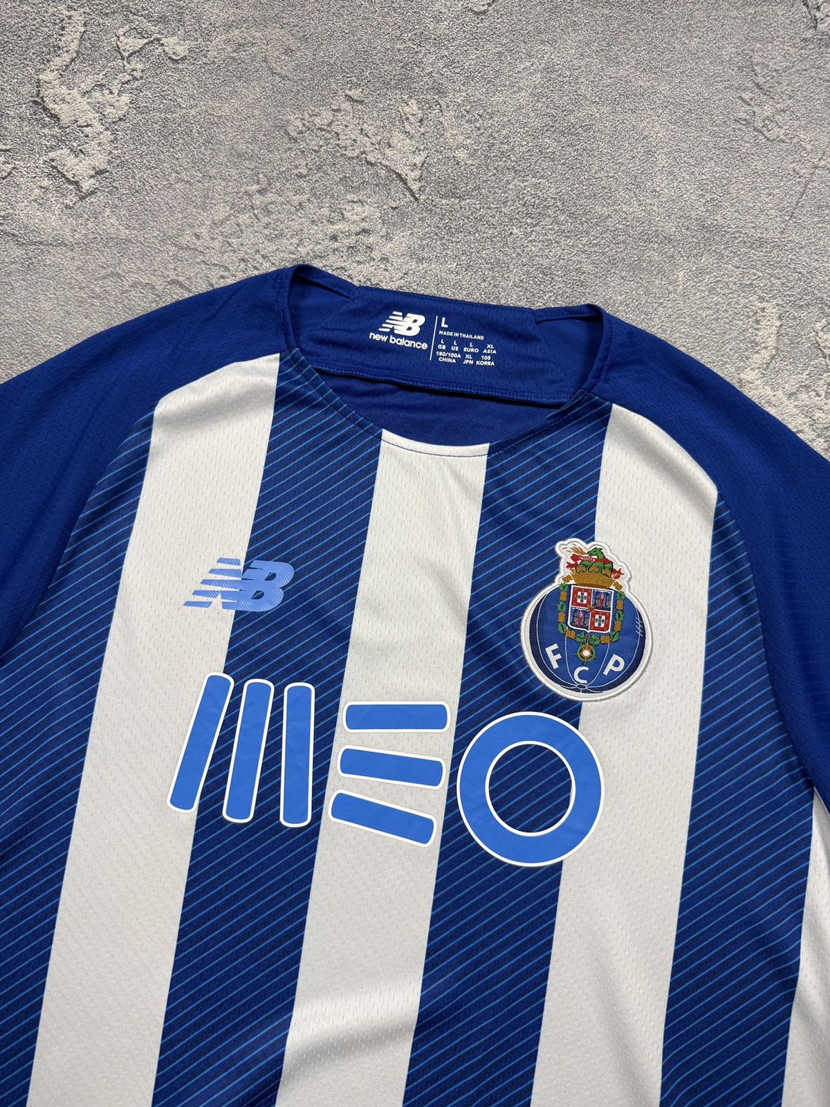 New Balance NEW BALANCE FC PORTO PORTUGAL SOCCER JERSEY Y2K Size US L / EU 52-54 / 3 - 3 Thumbnail