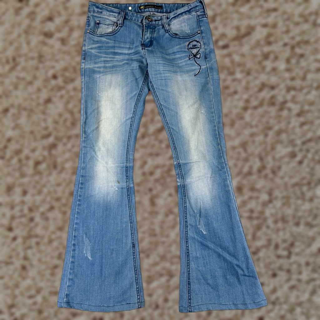 Denime Guidance Jeans Womens 26 Blue Denim Flared Distressed Embellished 26x28 Jeans Womens Regular blue Flared Distressed City Jeans Womens Size 26" / US 2 / IT 38 - 1 Thumbnail