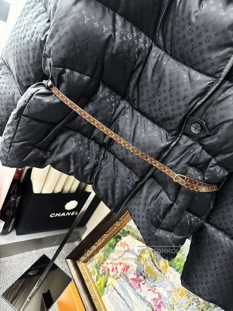 Louis Vuitton Louis Vuitton Black presbyopic printed small logo with pre Size S / US 4 / IT 40 - 3 Thumbnail