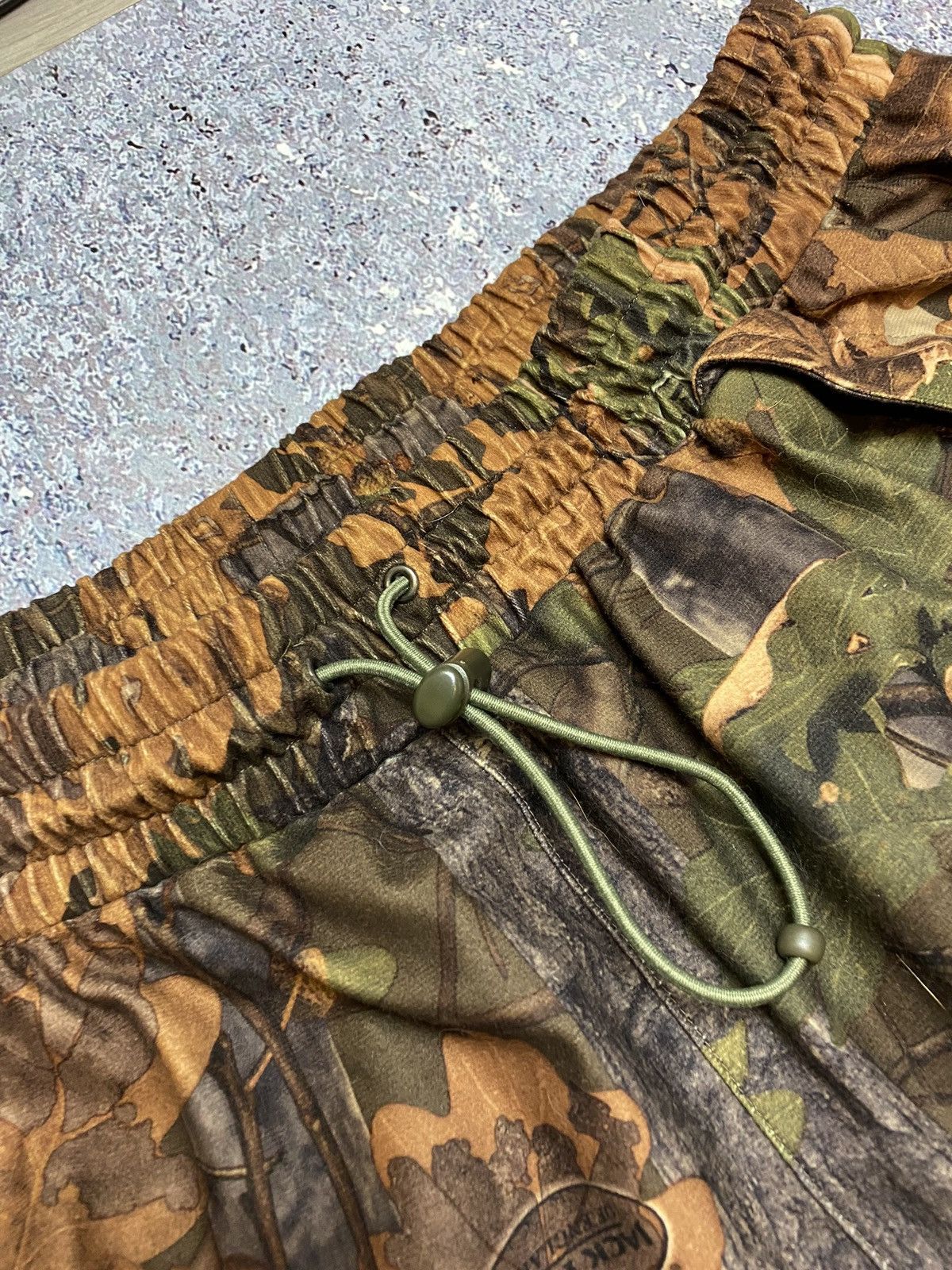 Japanese Brand × Realtree 💥JAPANESE CRAZY CAMO WATERPROOF PANTS Size US 43 - 6 Thumbnail