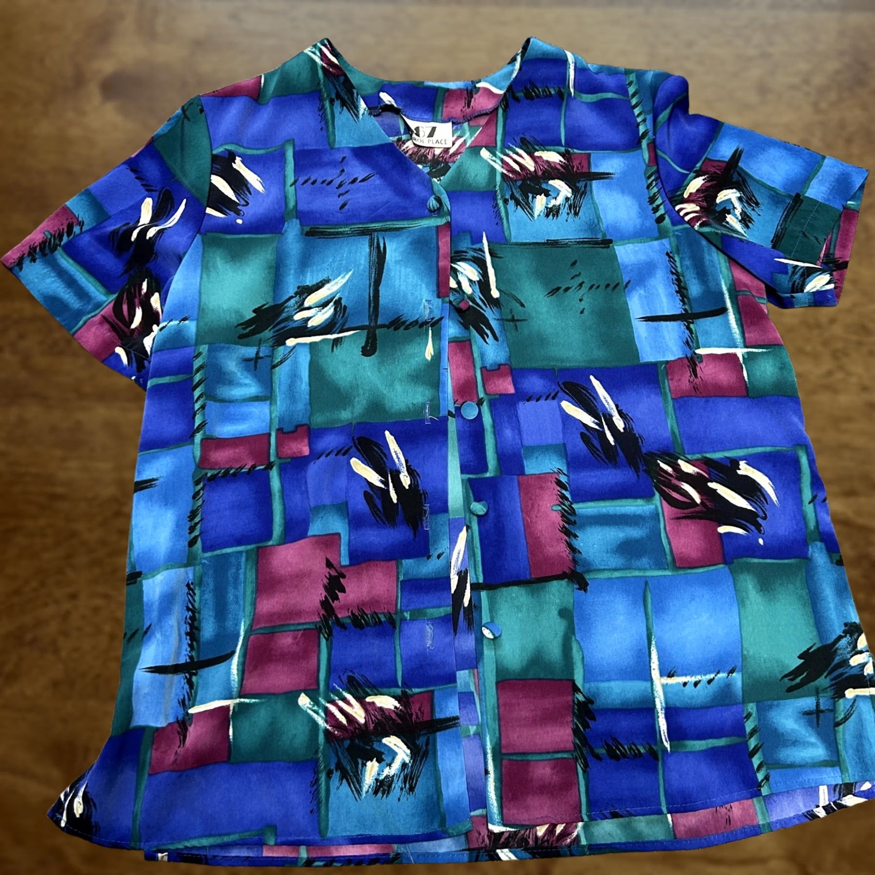 Vintage VINTAGE Karol Place Shirt Womens Large Blue Teal Abstract Print Button 90s Geometric Sleeve Short Button-Front V-Neck Blouse Size XL / US 12-14 / IT 48-50 - 1 Thumbnail