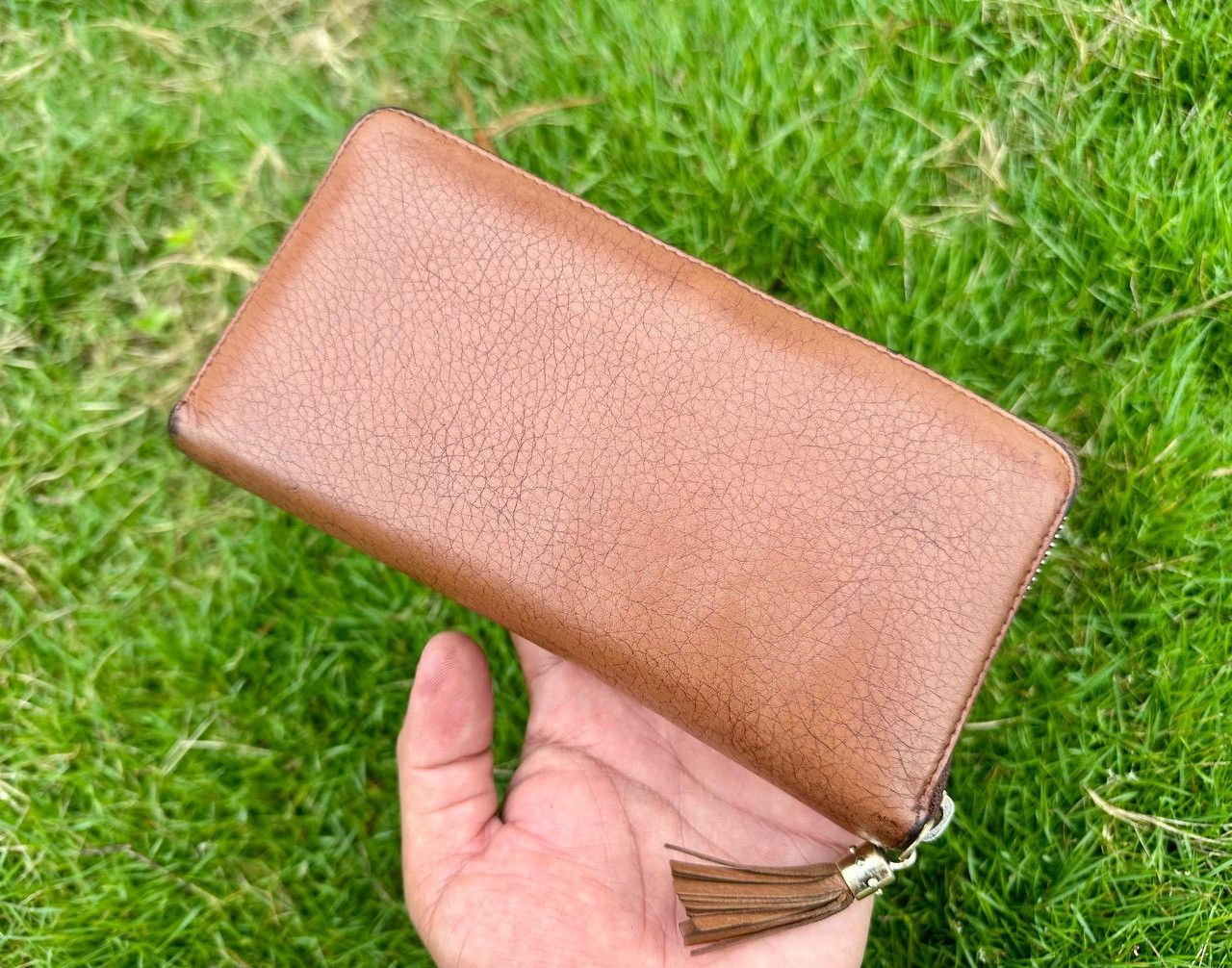 Gucci Authentic Gucci Soho Pebbled Leather Zippy Wallet Size ONE SIZE - 2 Thumbnail