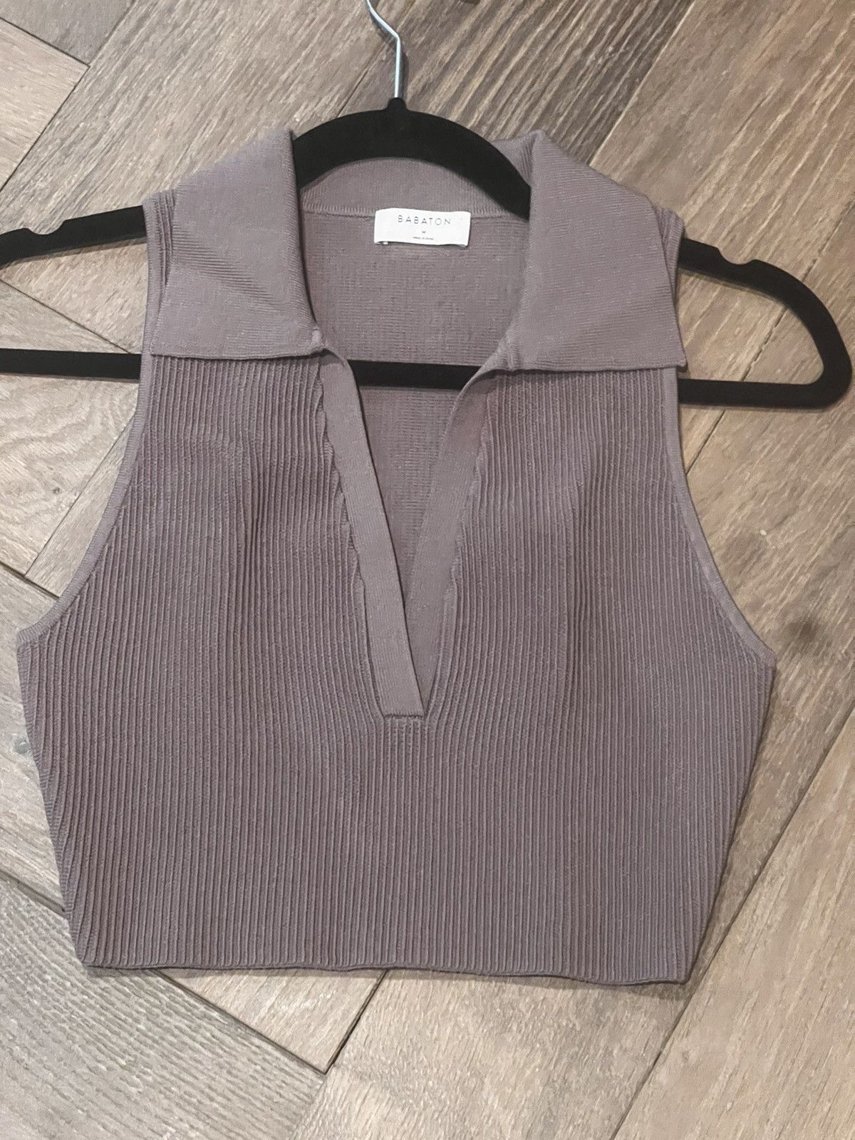 Aritzia Dust purple crop top Size M / US 6-8 / IT 42-44 - 1 Thumbnail