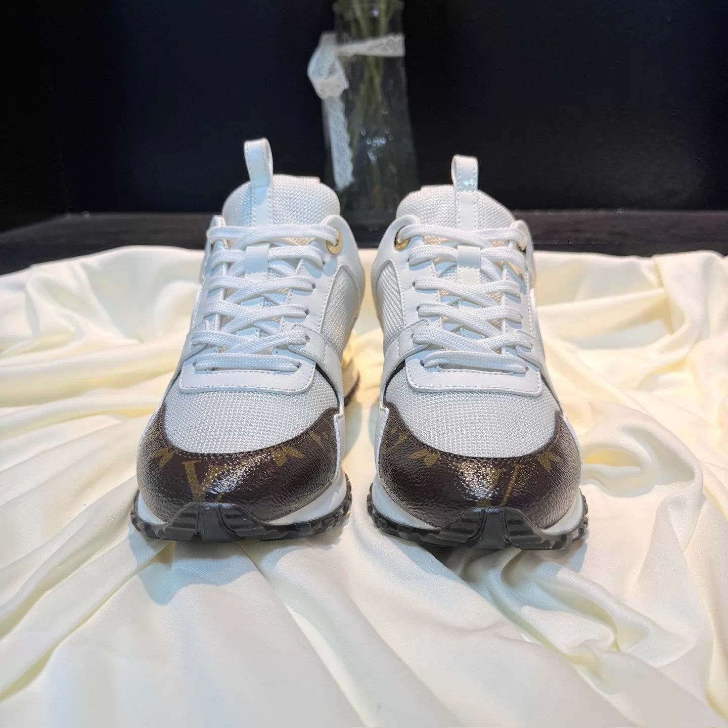 Louis Vuitton LV Run Away White Brown Monogram Sneaker 36 99 New 9k nh3066 Size US 5.5 / IT 35.5 - 2 Thumbnail