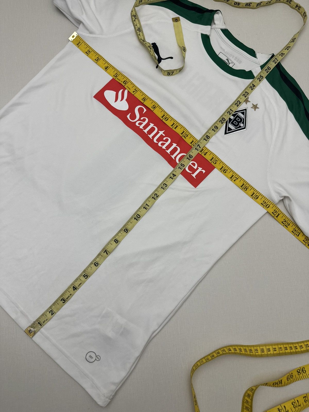 Puma BORUSSIA MONCHENGLADBACH 2018/2019 HOME SOCCER JERSEY PUMA M Size US M / EU 48-50 / 2 - 8 Thumbnail