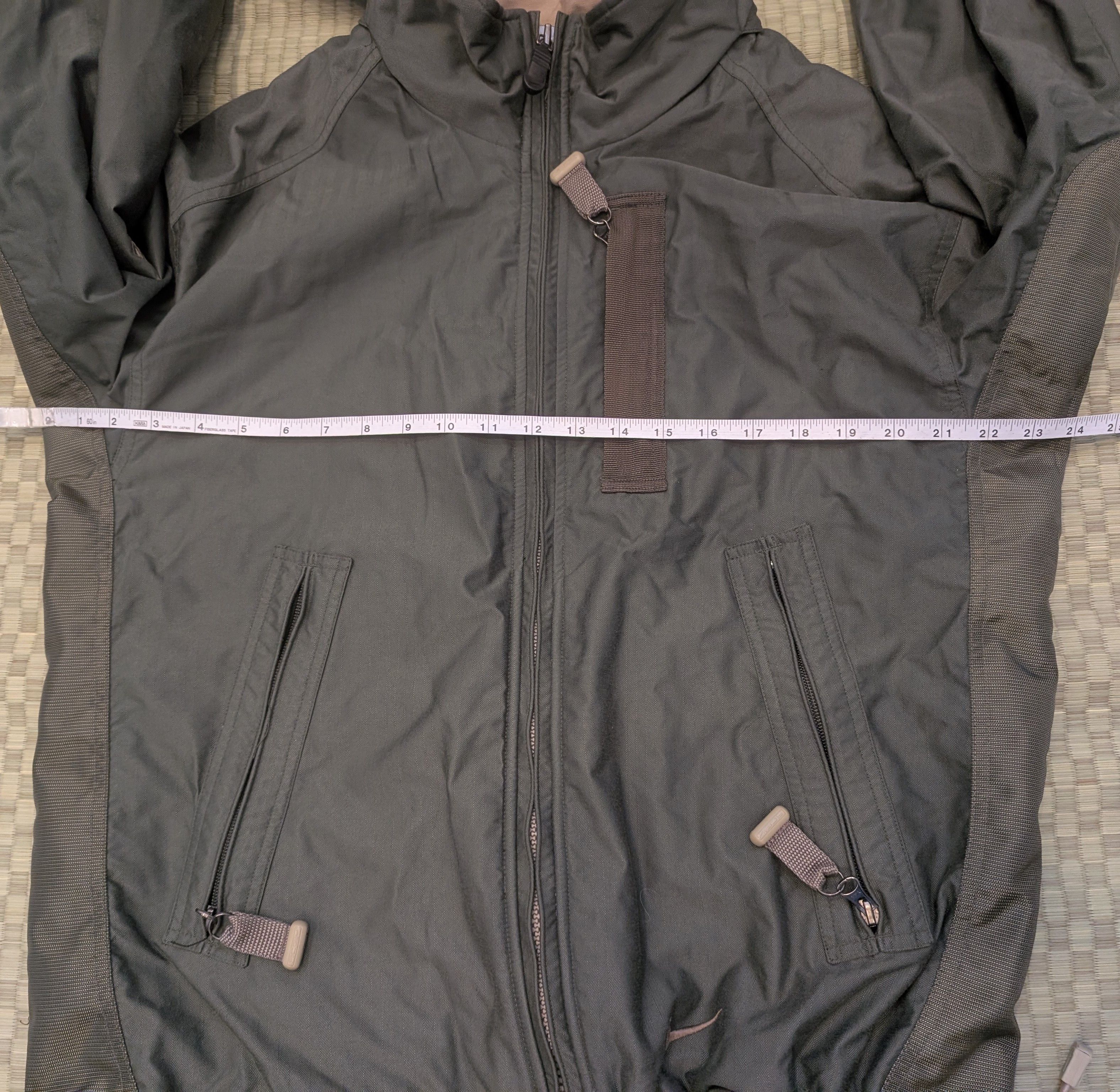 Nike ACG 3-Layer Removable Hood Jacket