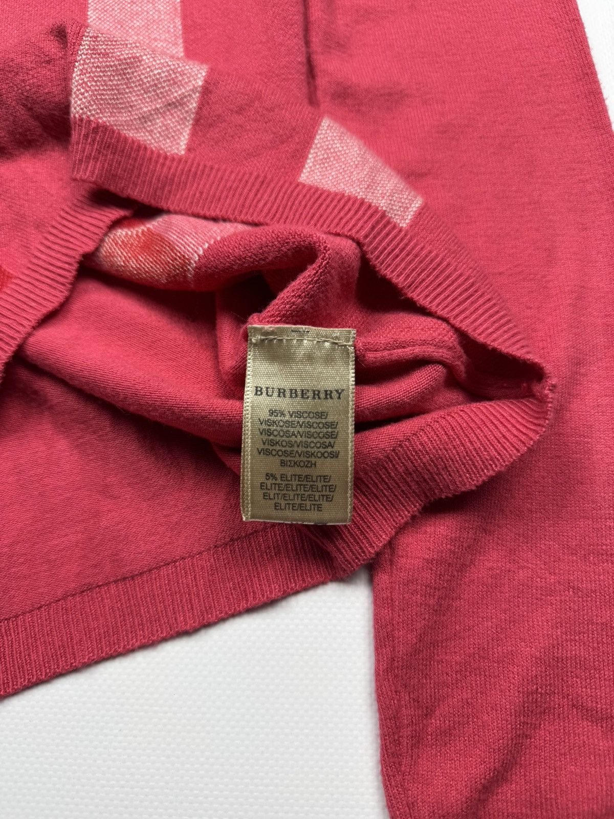 Burberry Vintage Burberry Check V-neck Soman's Sweater Size S / US 4 / IT 40 - 6 Thumbnail
