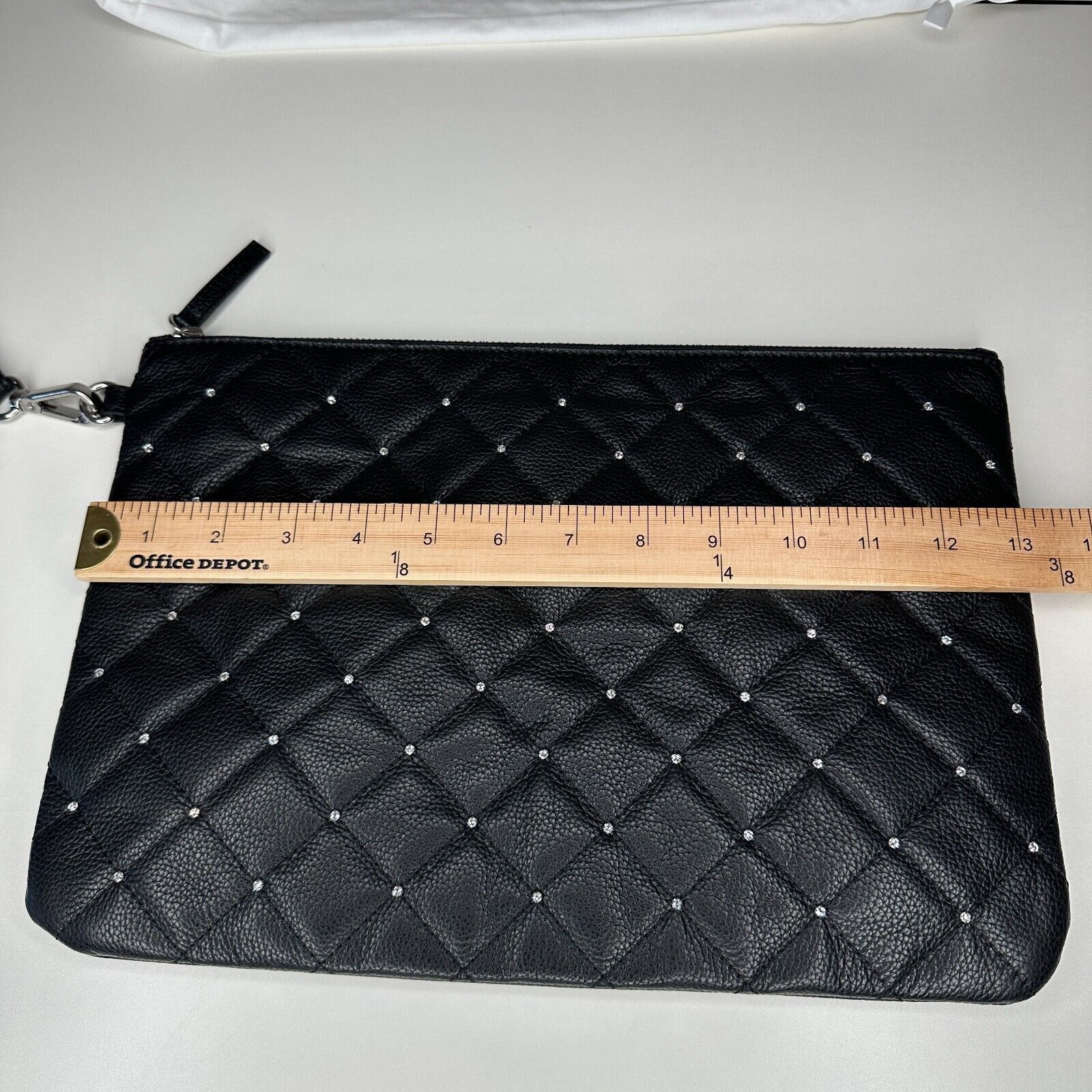 Swarovski Swarovski Black Quilted Leather & Crystals Zip Close Clutch Size ONE SIZE - 10 Thumbnail