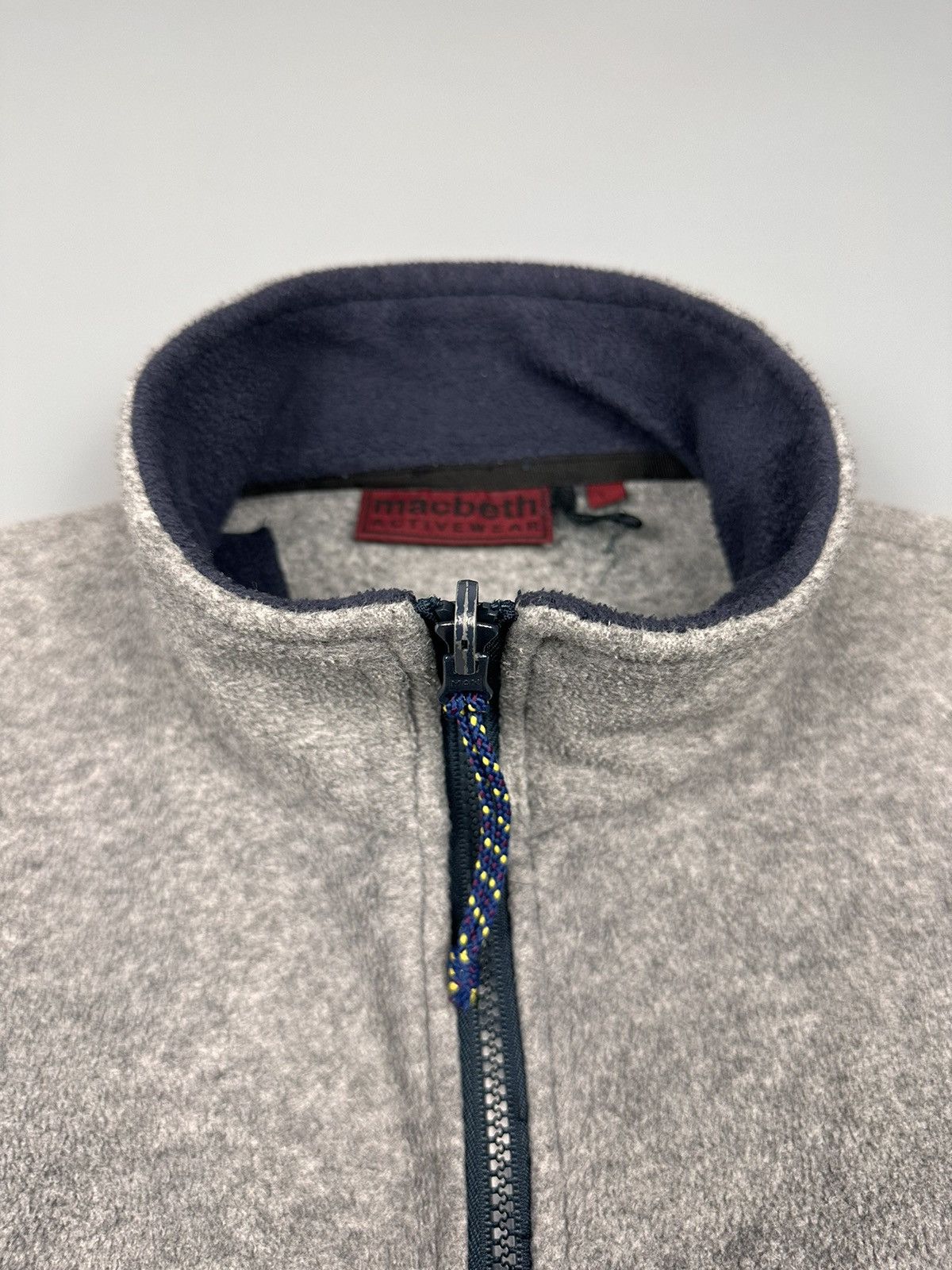 Macbeth × Vintage Vintage Macbeth Active Wear Zipper Up Fleece Size US L / EU 52-54 / 3 - 7 Thumbnail