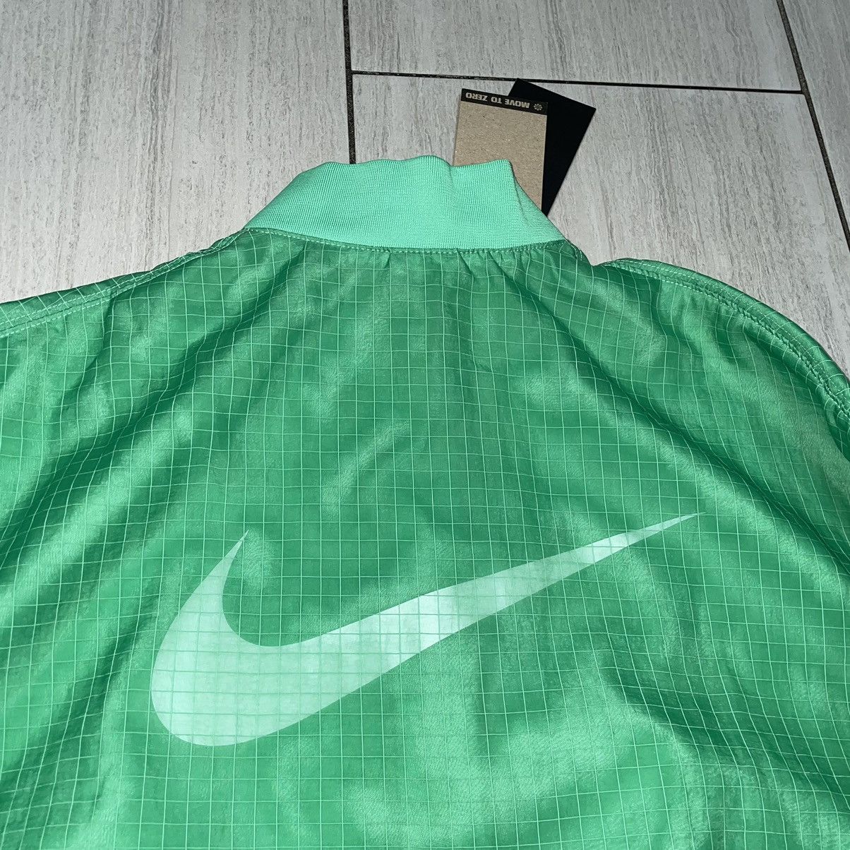 Nike Nike Lightweight Bomber Jacket Size US M / EU 48-50 / 2 - 5 Thumbnail