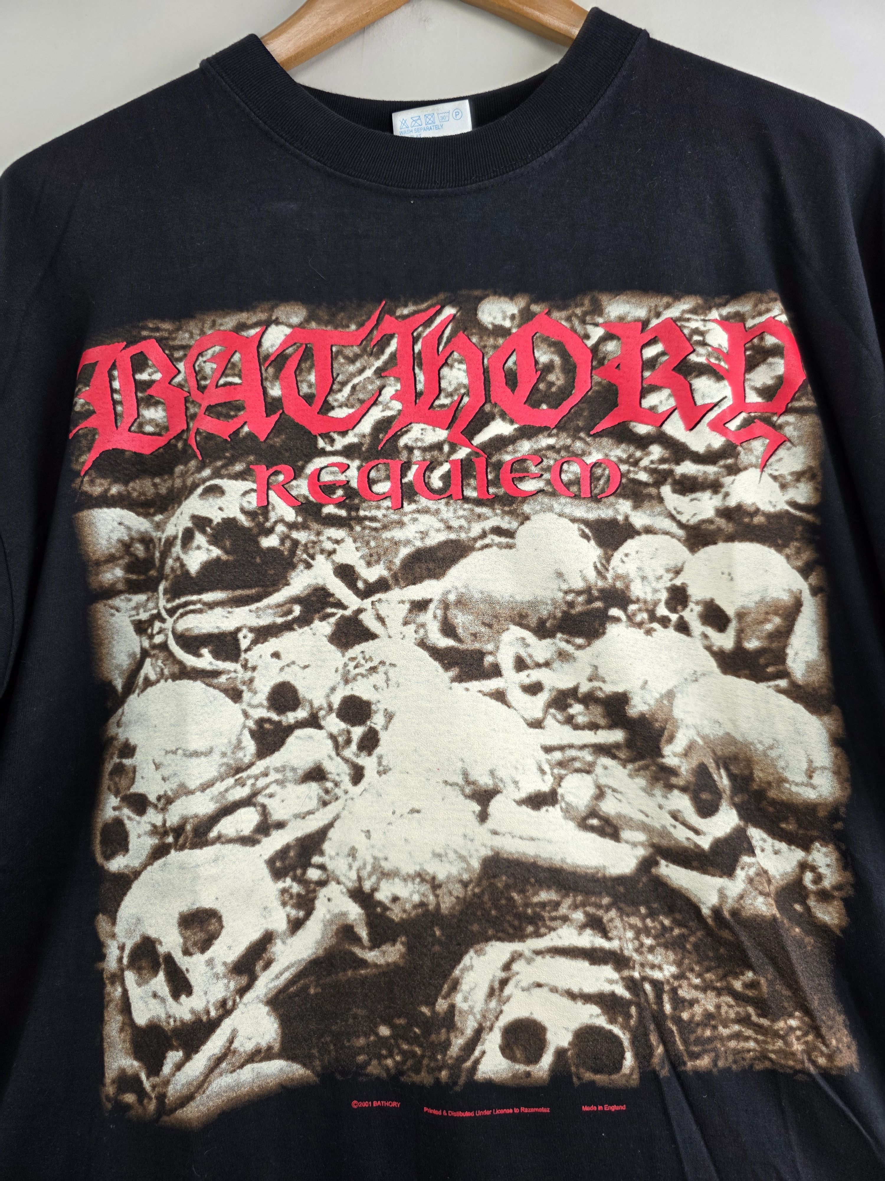Band Tees 2001 Bathory Requiem 90s Vintage T shirt XL 23" 30.5" Size US XL / EU 56 / 4 - 3 Thumbnail