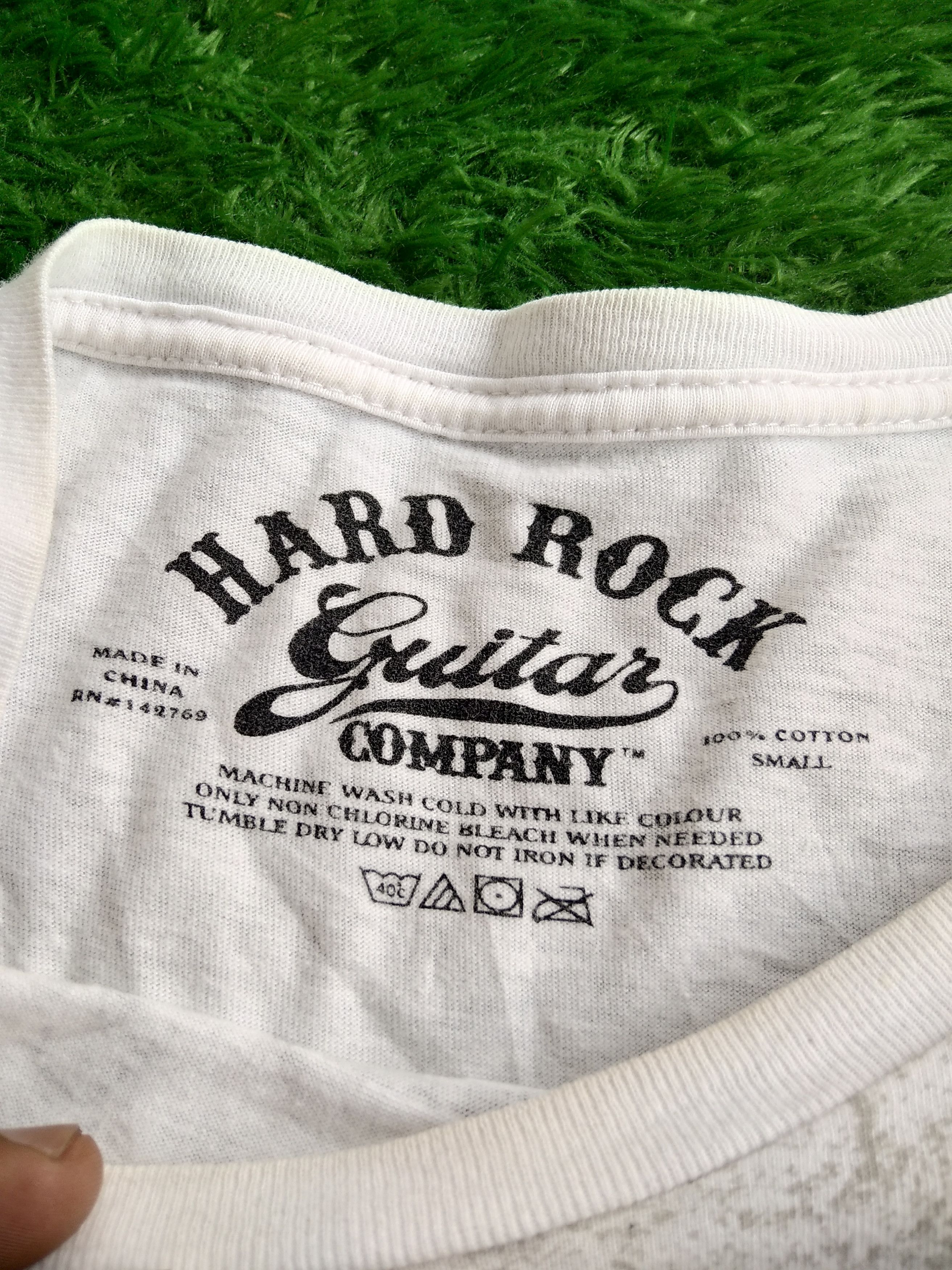 If Six Was Nine × KMRii × Le Grande Bleu (L.G.B.) VTG Hard Rock Guitar Company Tokyo Dye Shirt Size US S / EU 44-46 / 1 - 4 Thumbnail