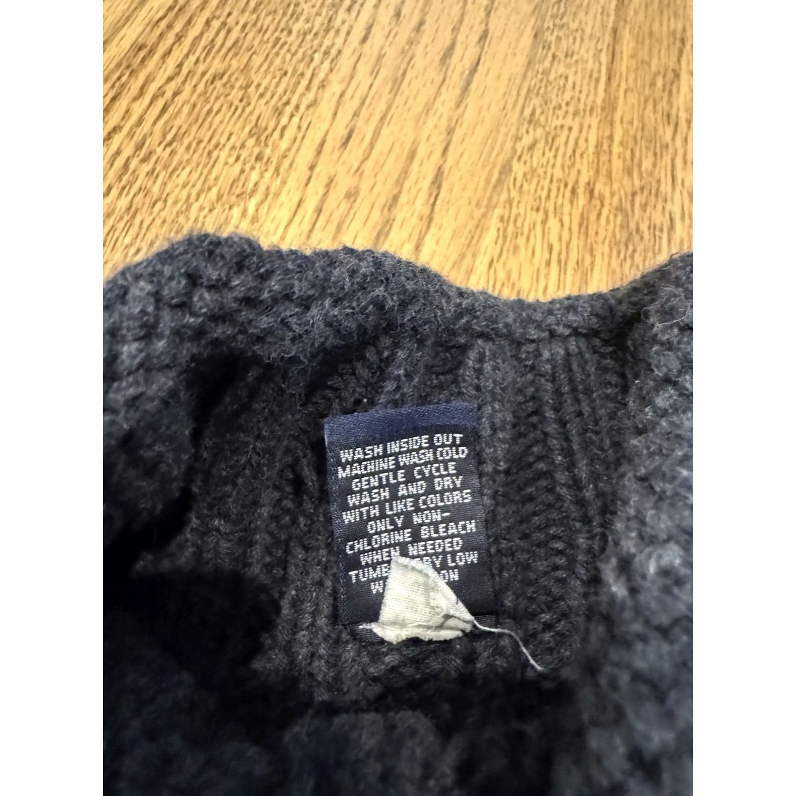 Gap VINTAGE Gap Cable Knit Pullover Roll Neck Slim Sweater Women’s Size M Cotton Gray Pullover Knit Rolⅼ Neck Womens Slim Cotton Gray 90s (if applicable) Size M / US 6-8 / IT 42-44 - 4 Thumbnail