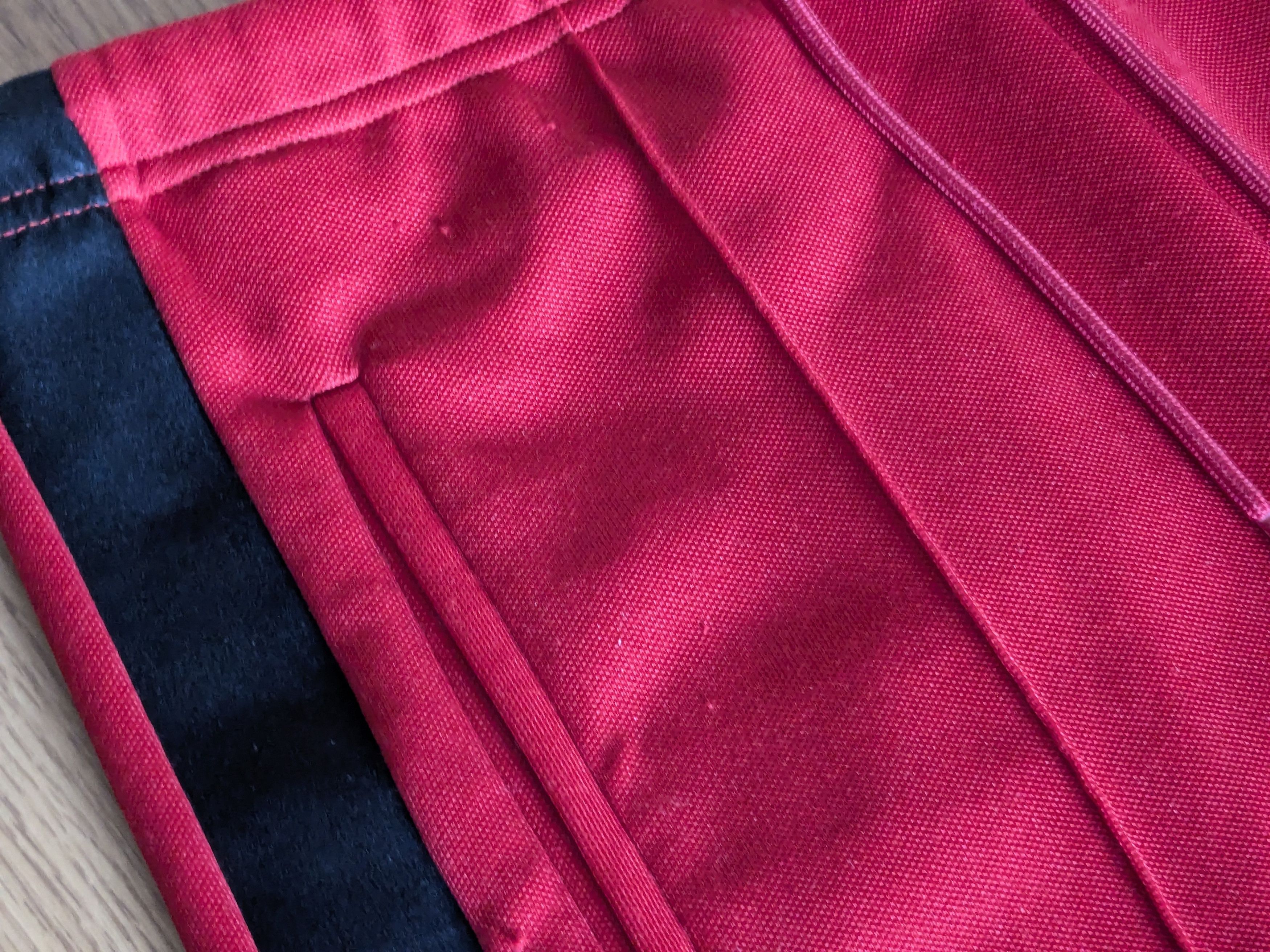 Maison Margiela Maison Margiela Track Pants Red Black Pleated 46 Straight Size US 30 / EU 46 - 5 Thumbnail