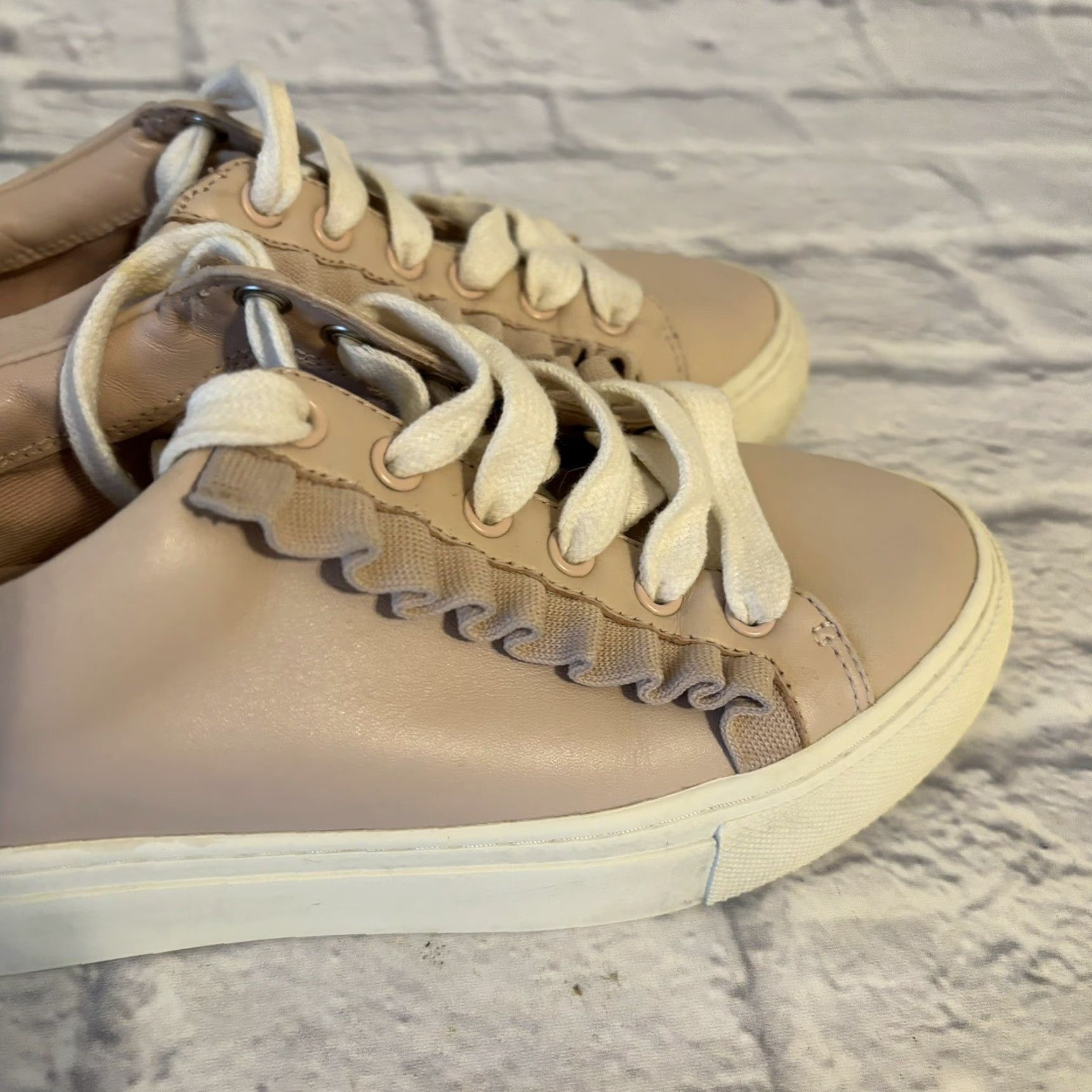 Vintage Tory Sport by Tory Burch Shoes Pink Ruffle Leather Low Top Sneakers Women’s 5M Size S / US 4 / IT 40 - 3 Thumbnail