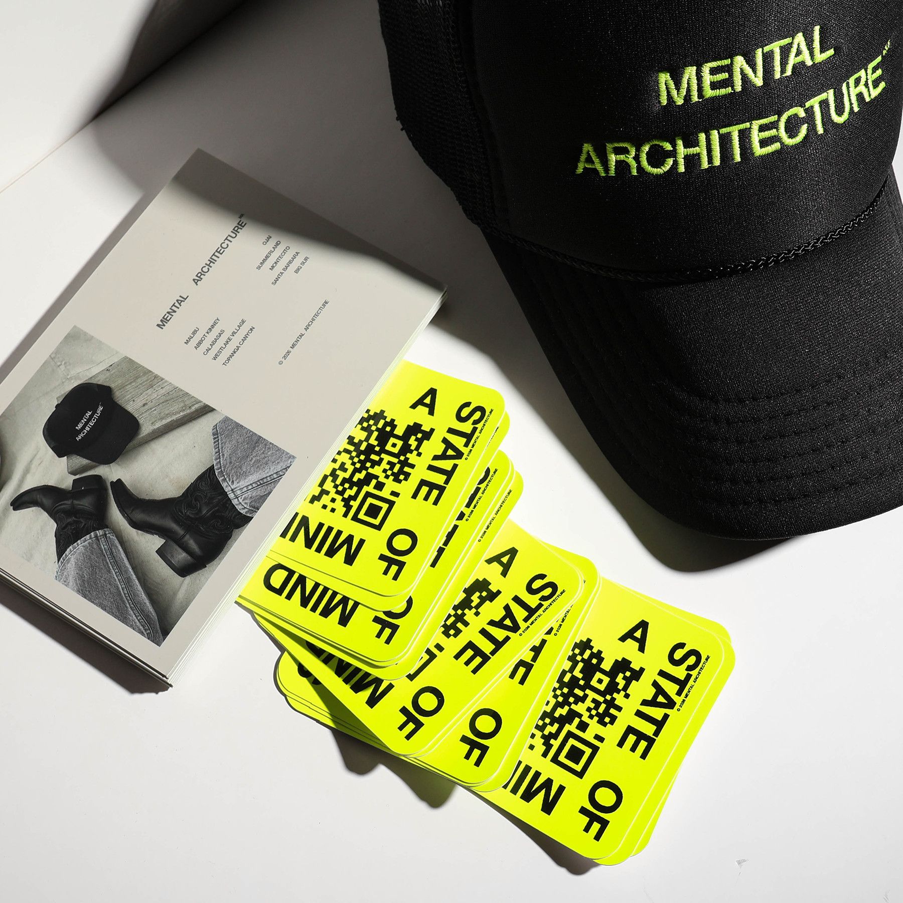Vintage Mental Architecture Embroidered Logo Mesh Trucker Hat Size ONE SIZE - 4 Thumbnail