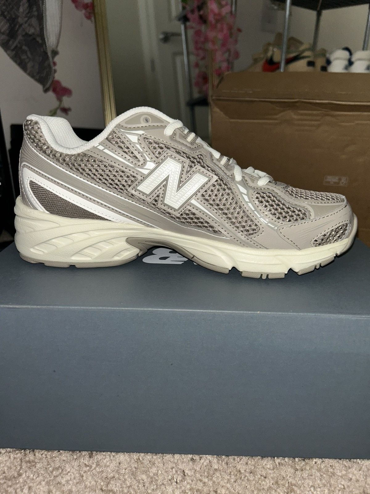 New Balance New balances 740s Size US 6 / EU 39 - 3 Thumbnail