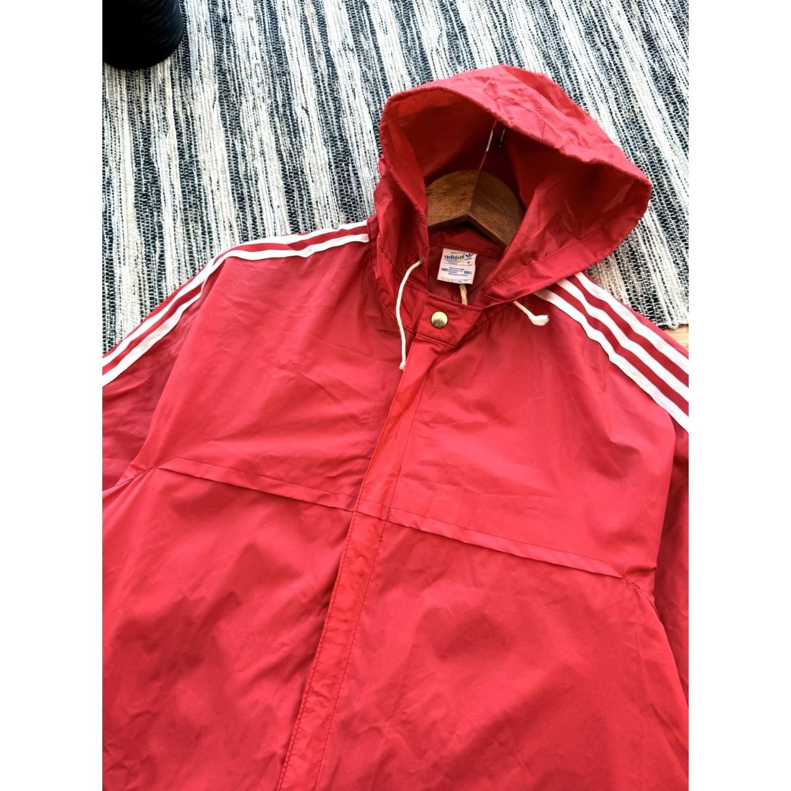 Adidas VINTAGE adidas VentexJacket Nylon Full Zip Men Red 80s 70s Retro Tunisian Made In Tunisia Sz L-XL Football Track Jacket Size US L / EU 52-54 / 3 - 3 Thumbnail
