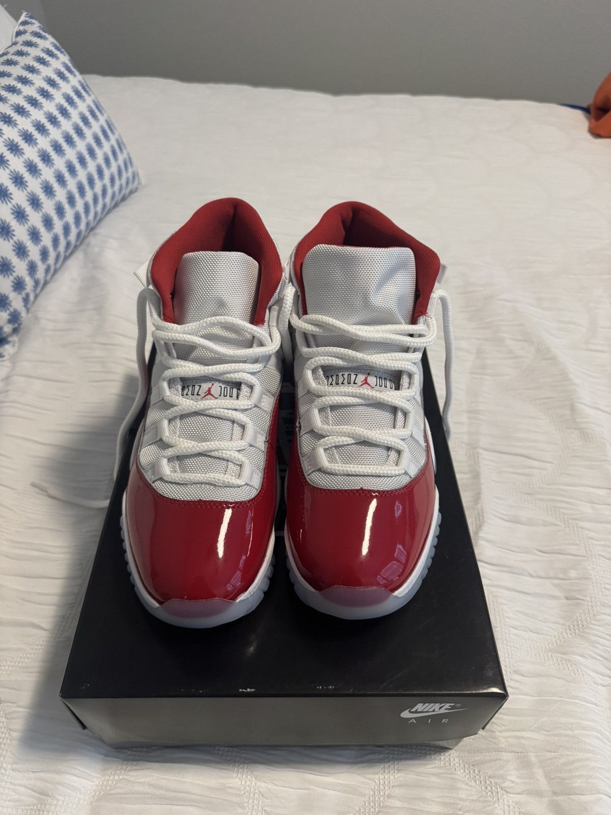 Jordan Brand Jordan 11 “Cherry” Size US 7.5 / EU 40-41 - 2 Thumbnail