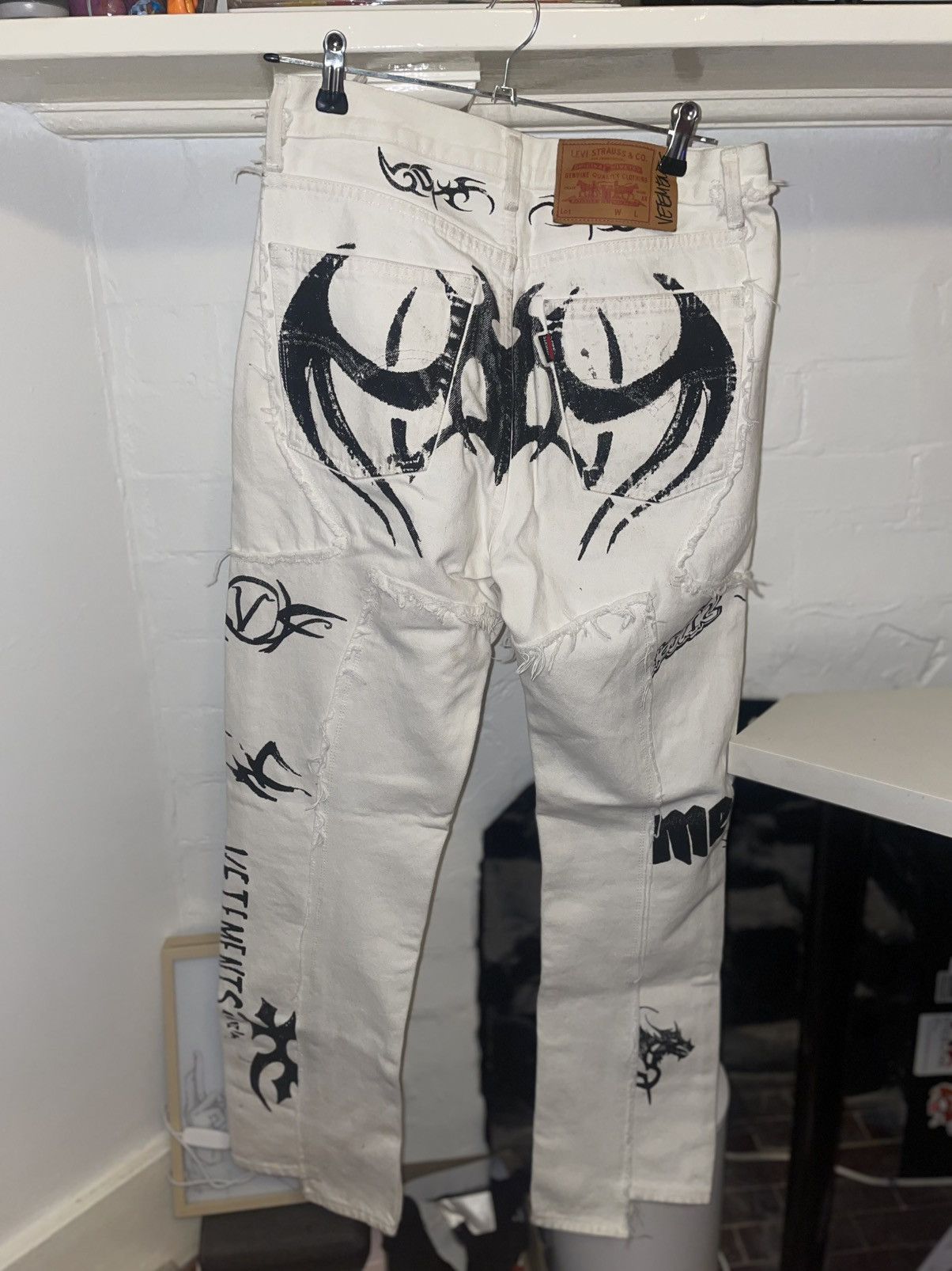 Vetements Vetements x levis tribal denim Size US 30 / EU 46 - 2 Thumbnail