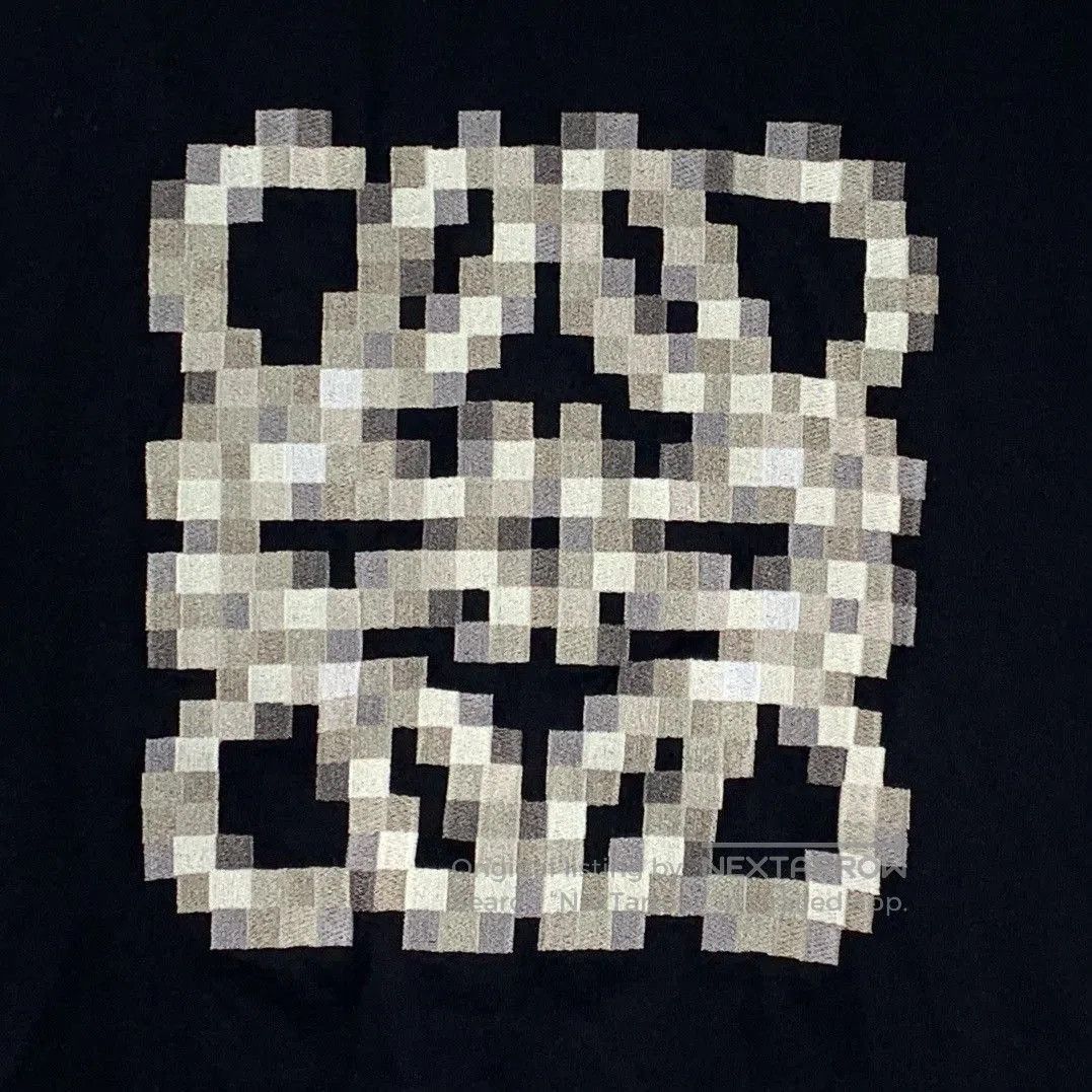 Loewe Black Pixelated Graphic Short Sleeve T. Size US S / EU 44-46 / 1 - 4 Thumbnail
