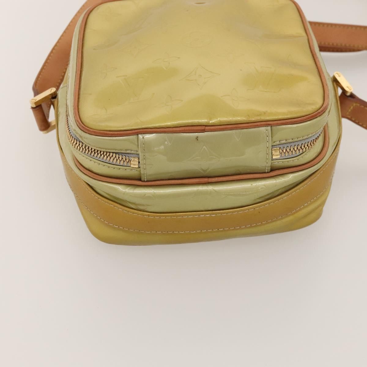 Louis Vuitton LOUIS VUITTON Monogram Vernis Wooster Shoulder Bag Gris Size ONE SIZE - 9 Thumbnail