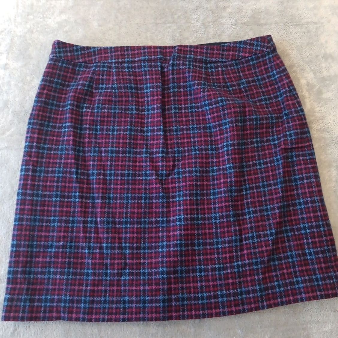 Talbots Talbots Skirt Petites 16P Purple Plaid Short Tweed Lined Button Accent Women Pencil (Dry Clean) Size 38" / US 16 / IT 52 - 2 Thumbnail