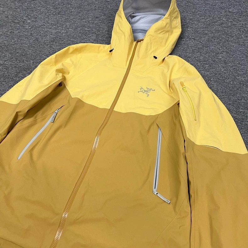 Arc'teryx Arcteryx Sentinel Jacket Women's Yellow Size US L / EU 52-54 / 3 - 5 Thumbnail