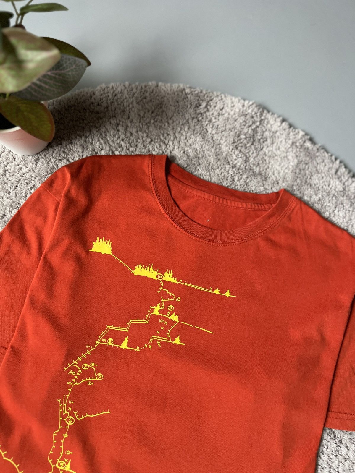 Arc'teryx × Vintage Vintage Arc'teryx Big Logo T-Shirt Size US M / EU 48-50 / 2 - 2 Thumbnail